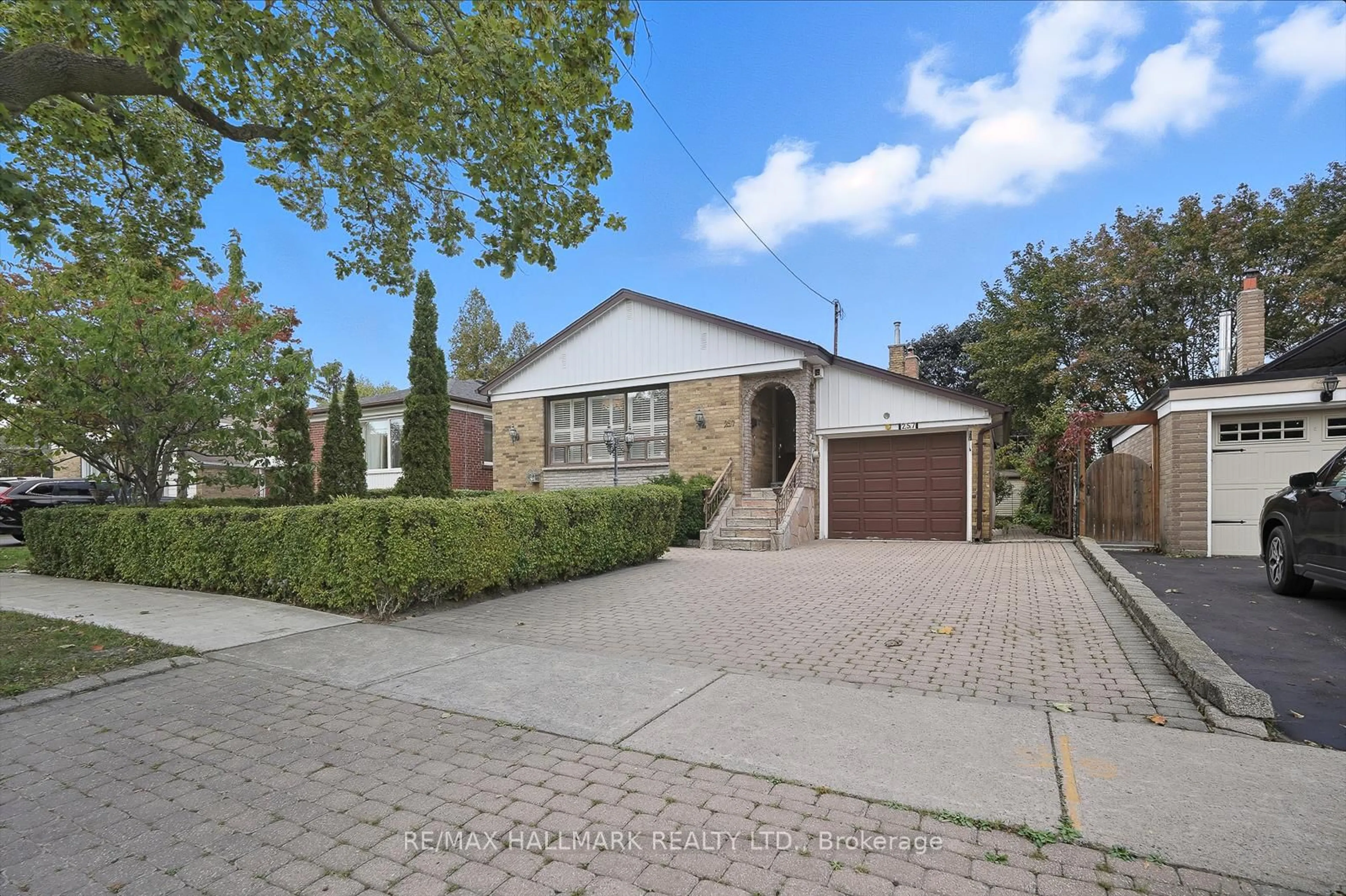Home with brick exterior material, street for 257 Chine Dr, Toronto Ontario M1M 2L4