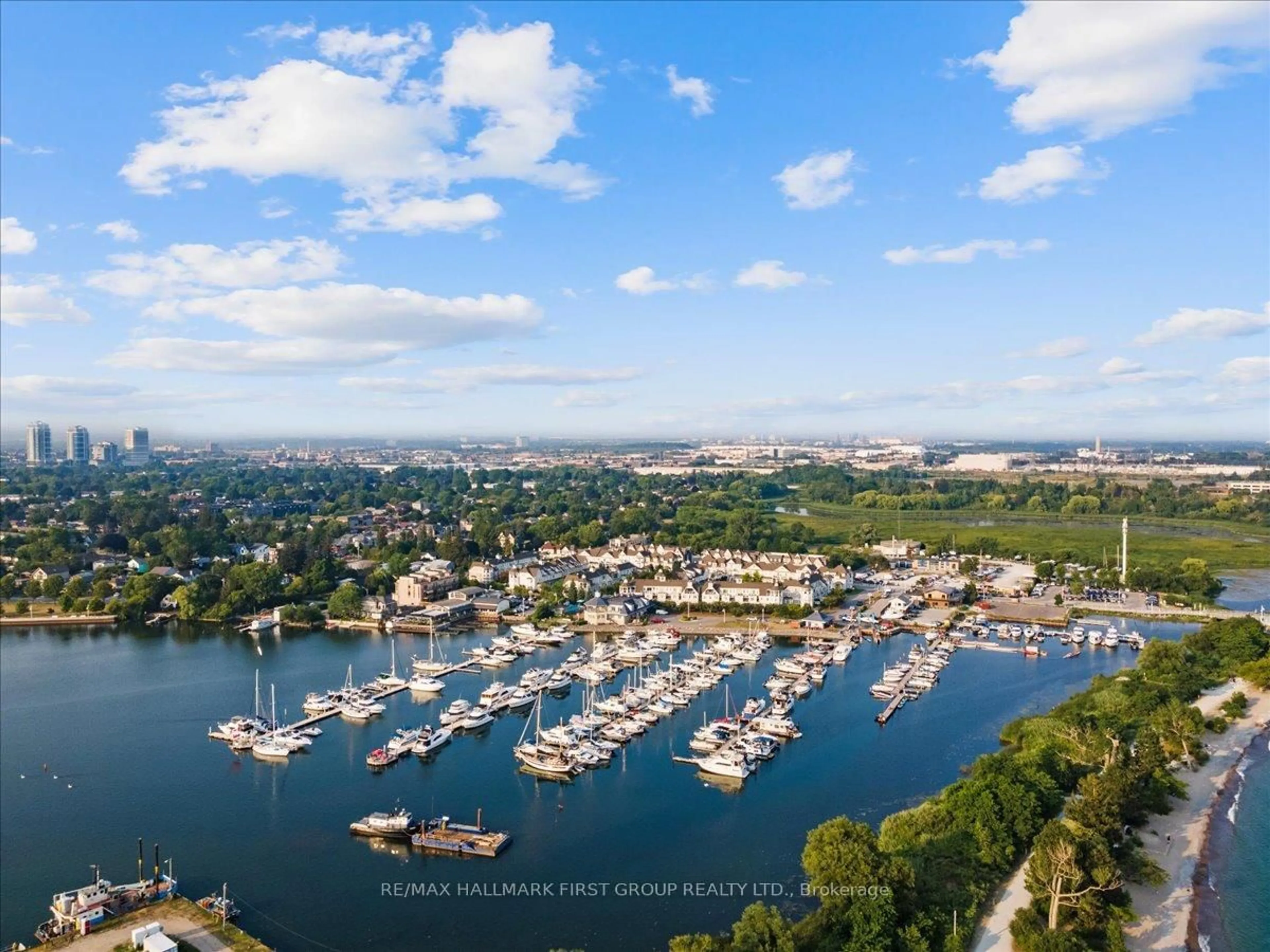 A pic from outside/outdoor area/front of a property/back of a property/a pic from drone, water/lake/river/ocean view for 1295 Wharf St #4, Pickering Ontario L1W 1A2