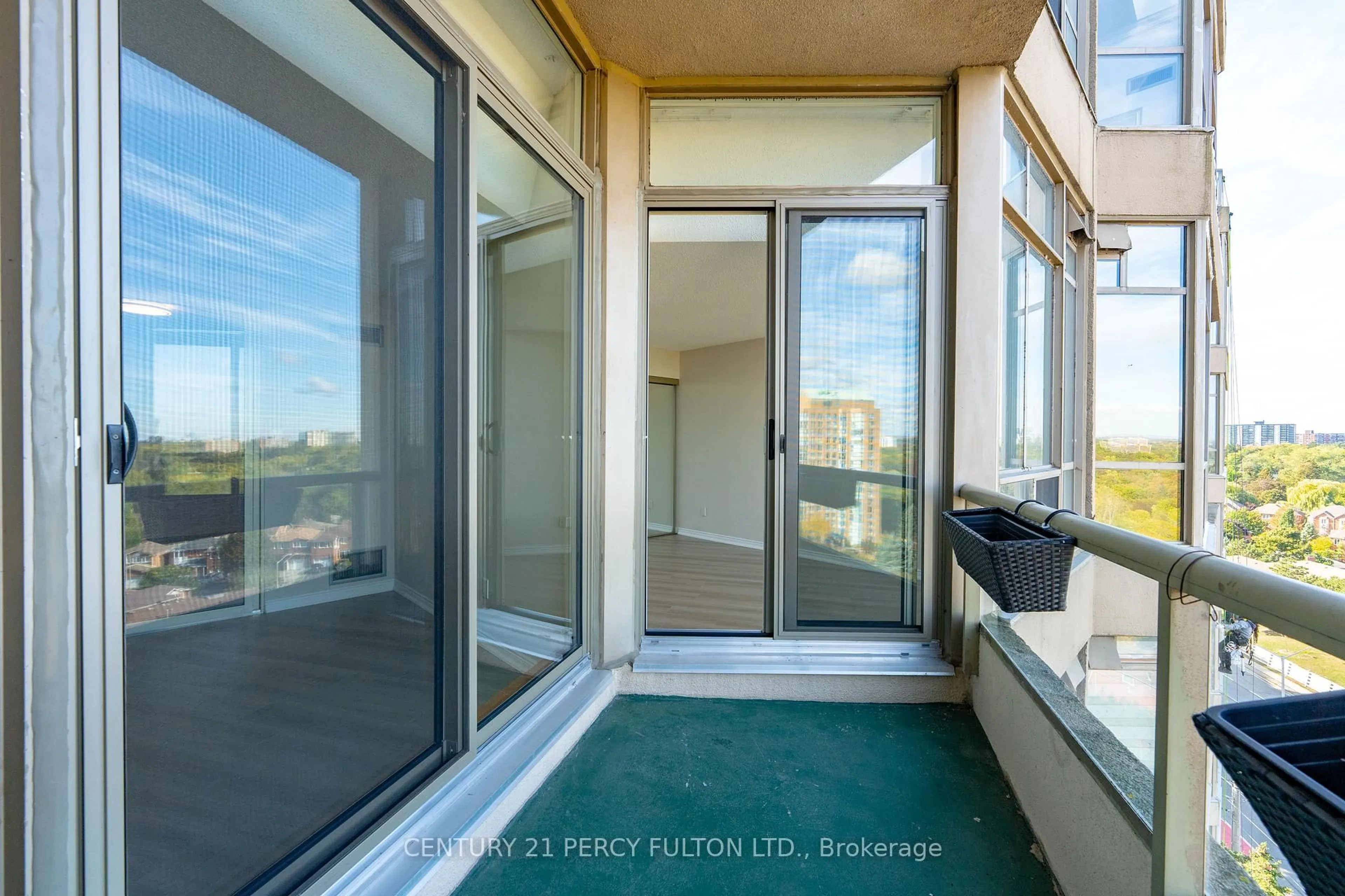 Unknown for 20 Guildwood Pkwy #1416, Toronto Ontario M1E 5B6