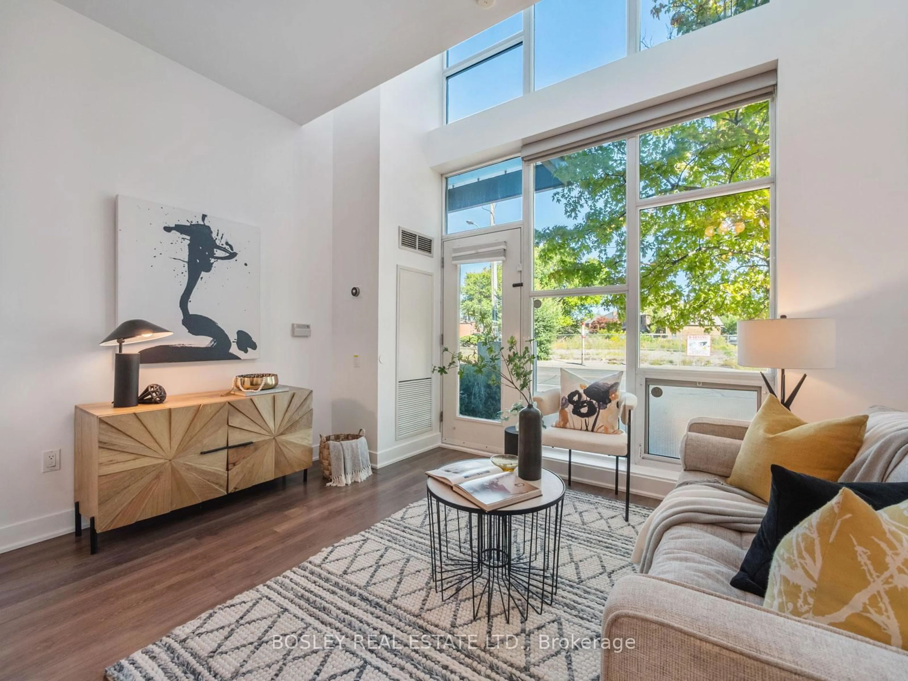 Living room with furniture, unknown for 1048 Broadview Ave #TH 1, Toronto Ontario M4K 2B8