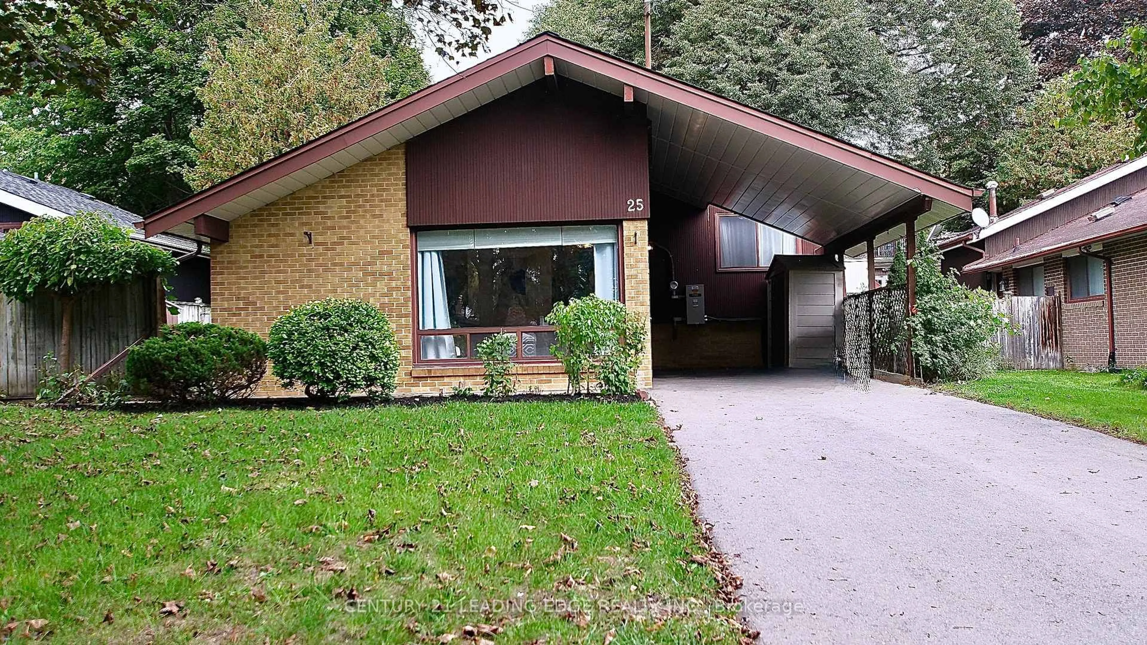 Unknown for 25 Oakley Blvd, Toronto Ontario M1P 3P5