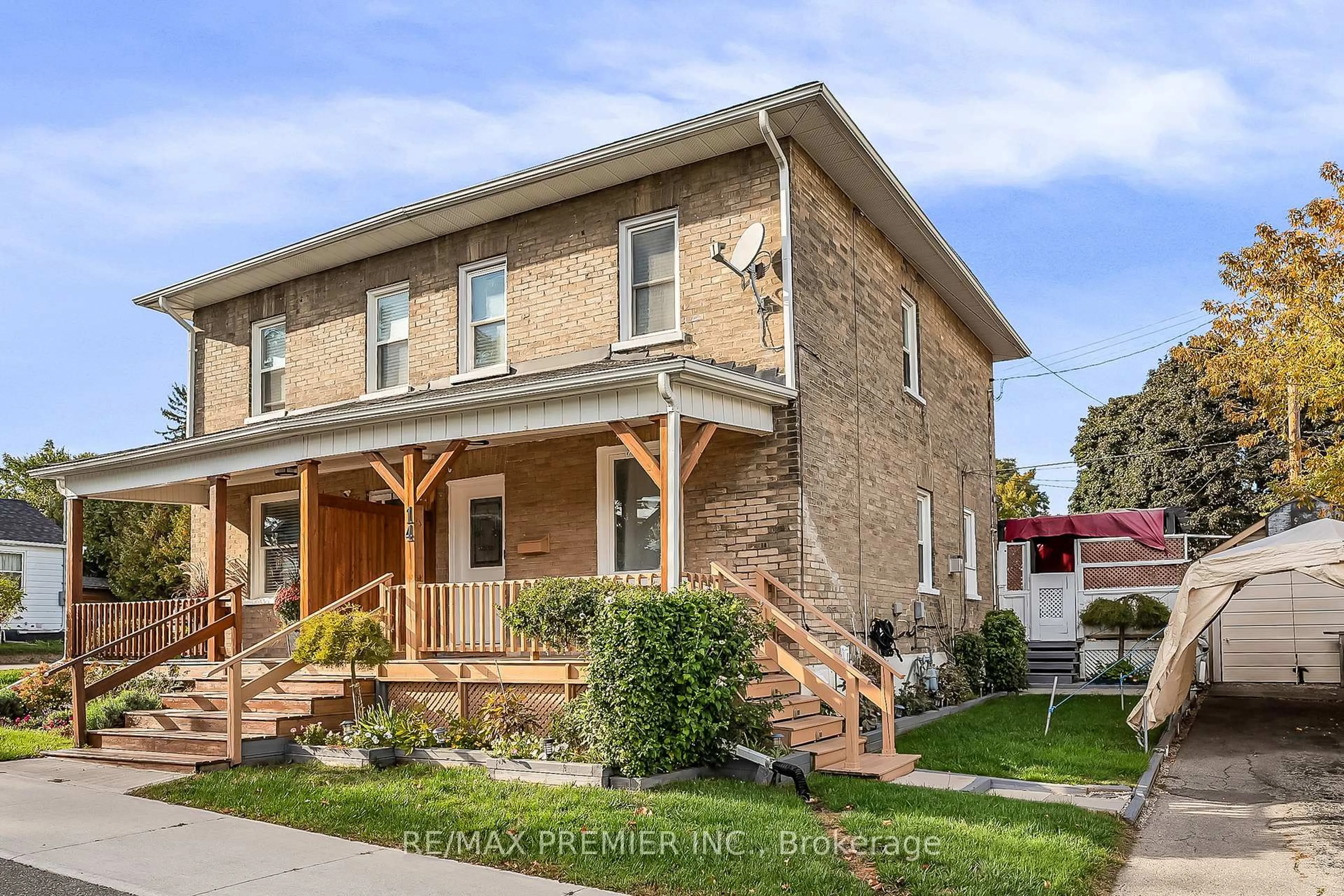 Home with brick exterior material, street for 14 Liberty Pl, Clarington Ontario L1C 1W6