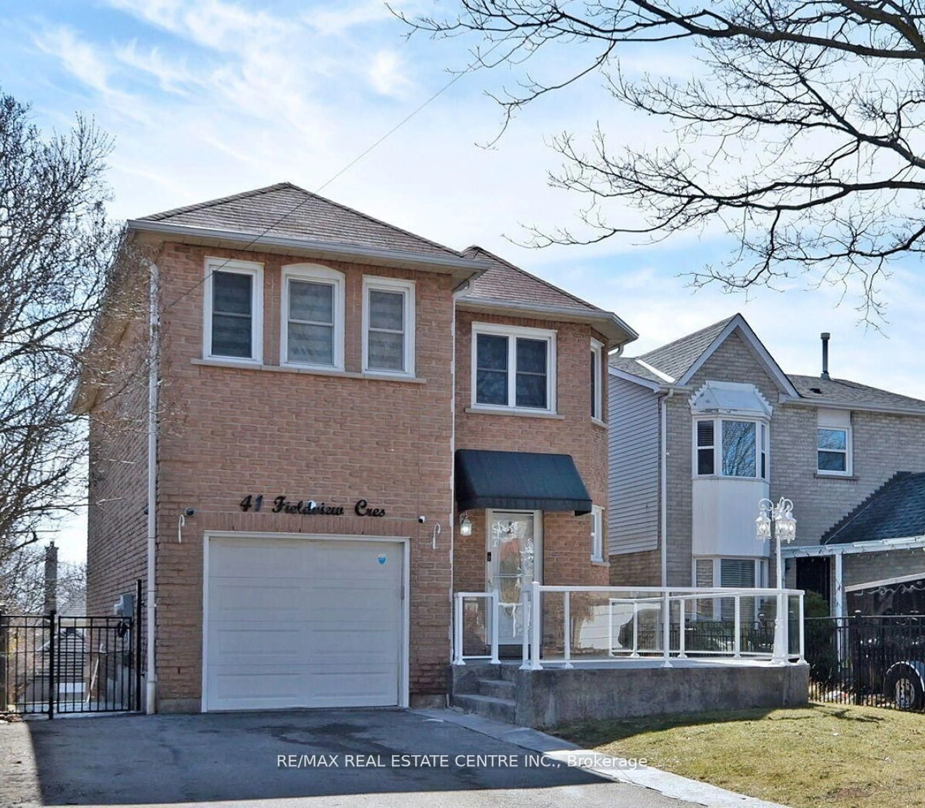 Home with brick exterior material, street for 41 Fieldview Cres, Whitby Ontario L1N 8B5