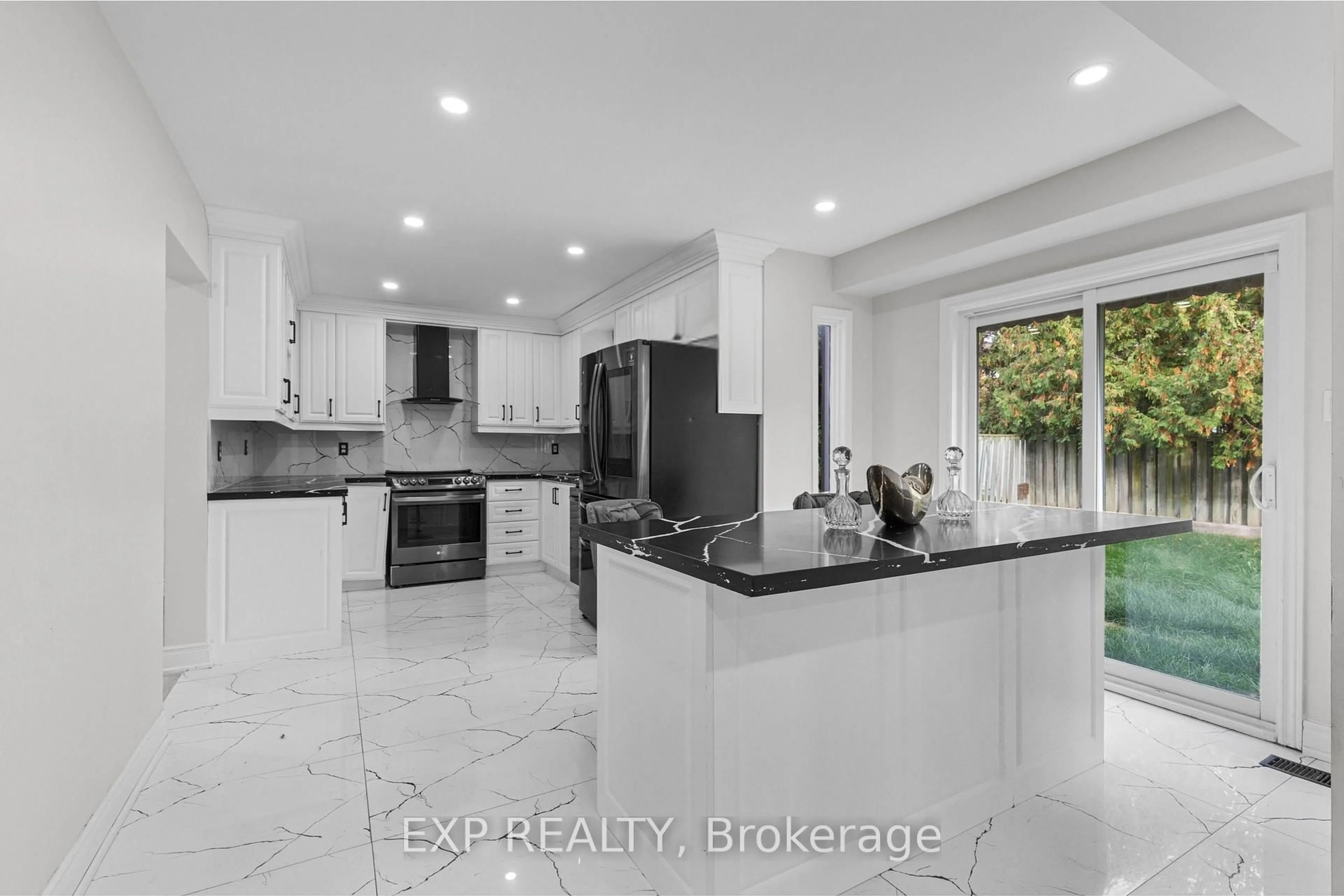 Open concept kitchen, ceramic/tile floor for 7 Macdermott Dr, Ajax Ontario L1T 3S7