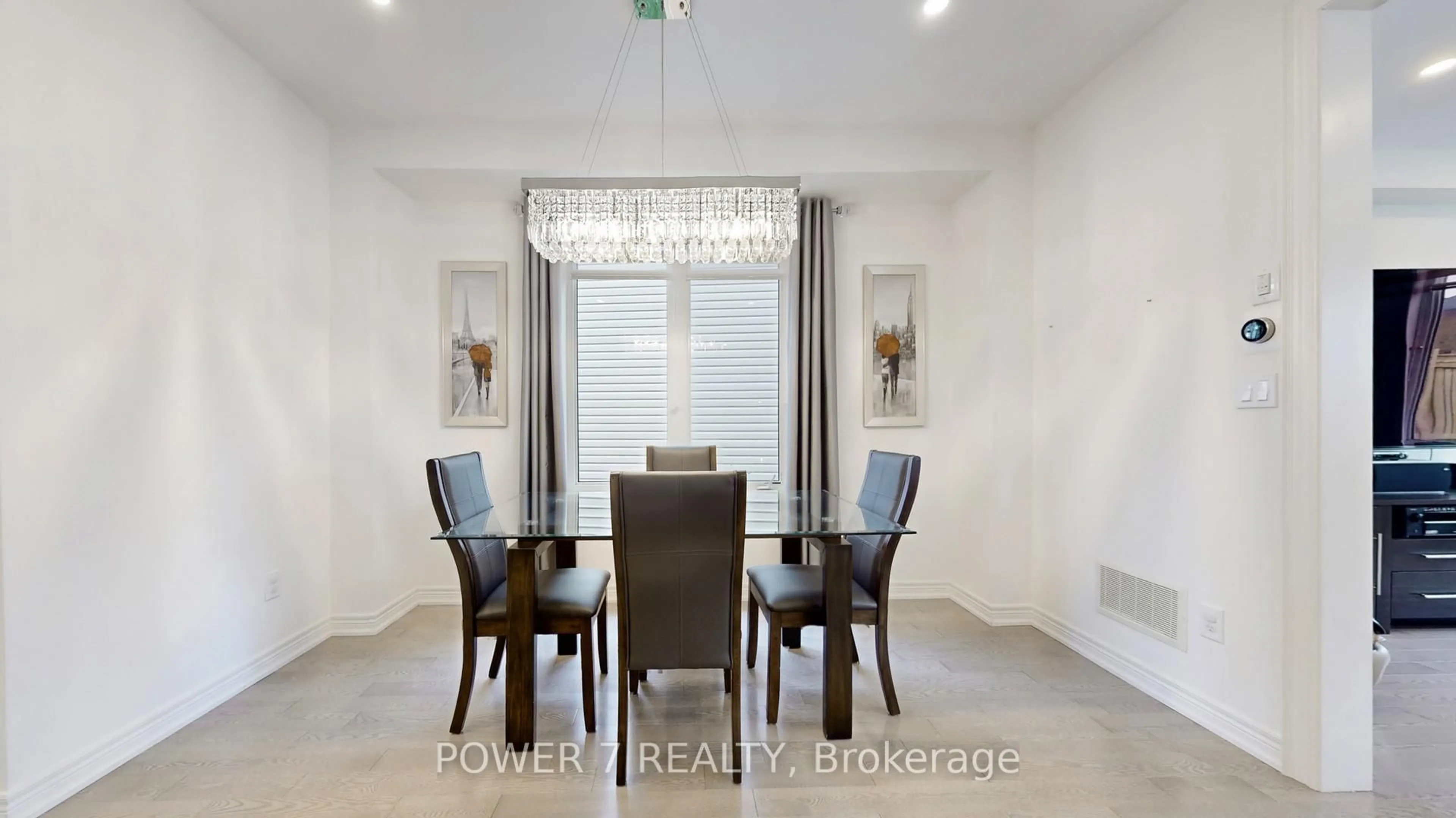 Dining room, ceramic/tile floor for 2417 Dress Circle Cres, Oshawa Ontario L1L 0L9