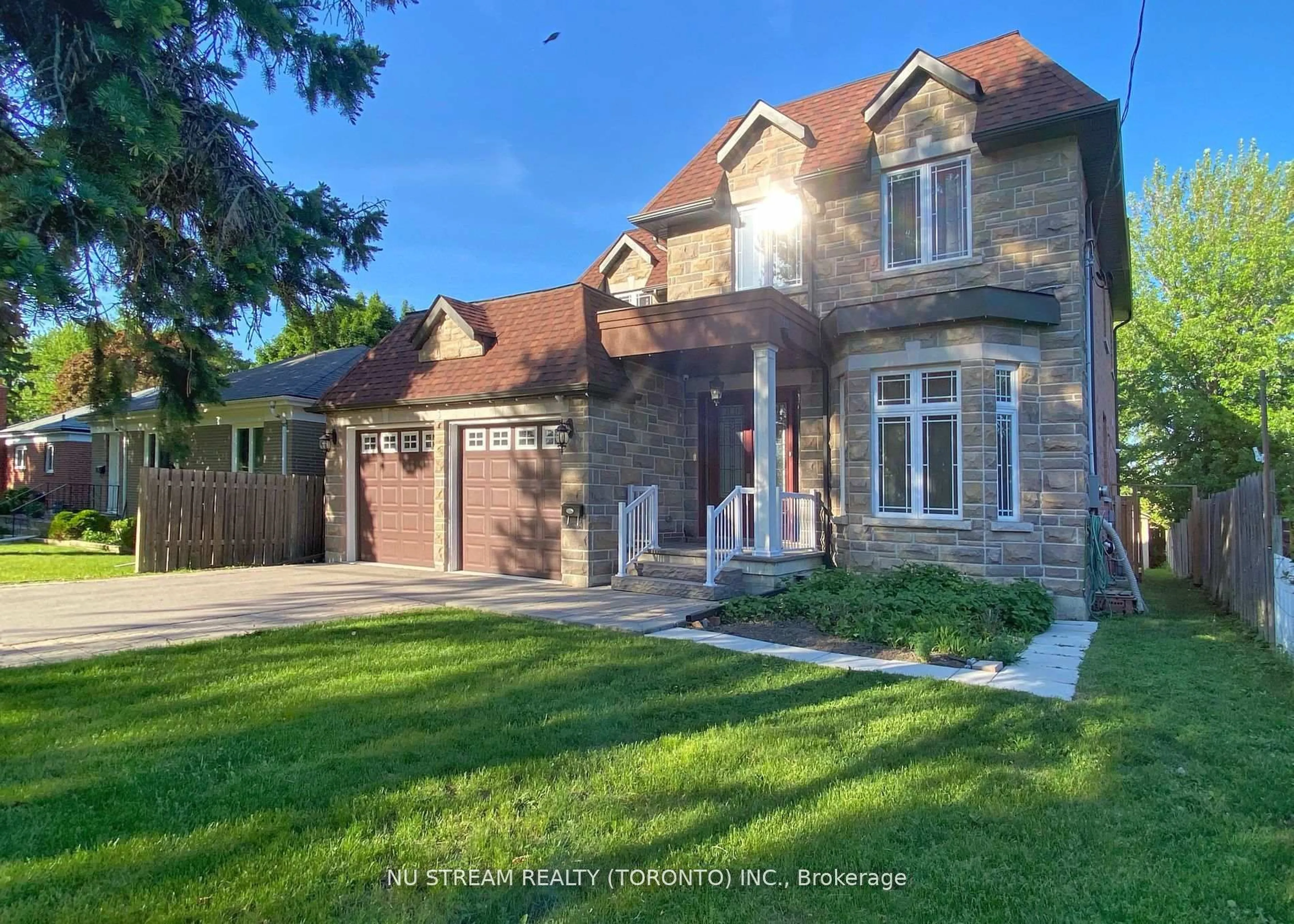 Home with brick exterior material, street for 3 Lawndale Rd, Toronto Ontario M1M 3R7