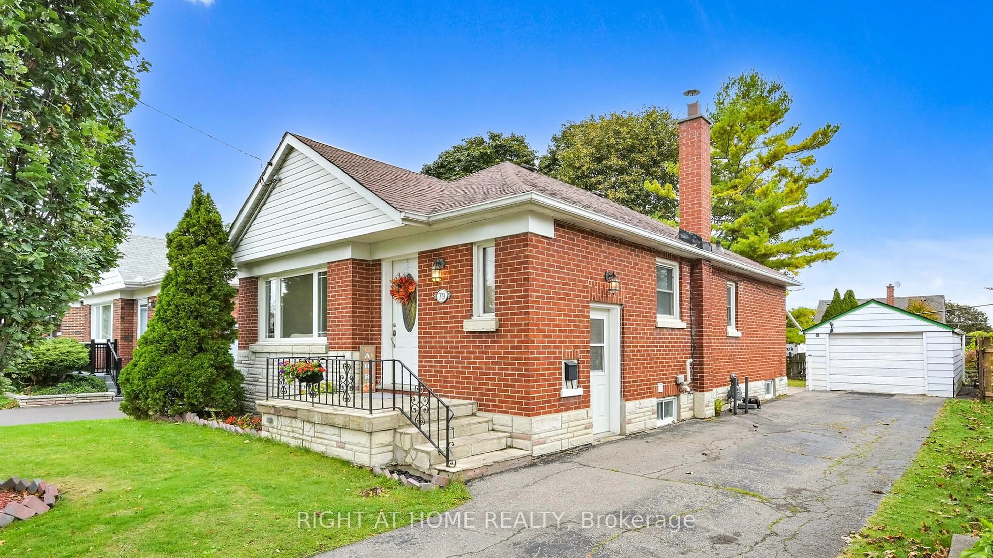 Home with brick exterior material, street for 79 Oakes Ave, Oshawa Ontario L1G 6C5