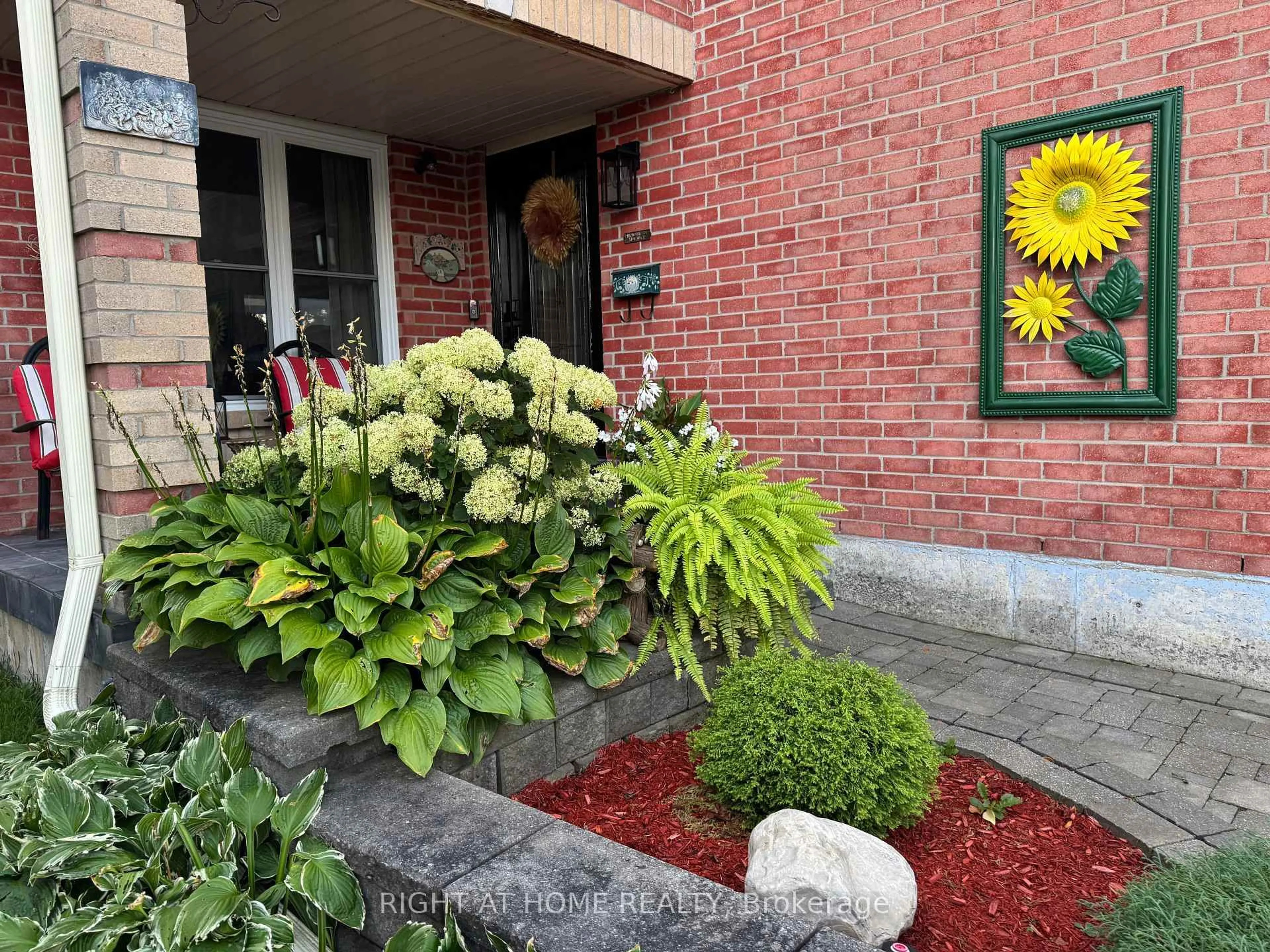 Unknown for 41 Yorkville Dr, Clarington Ontario L1E 2A7