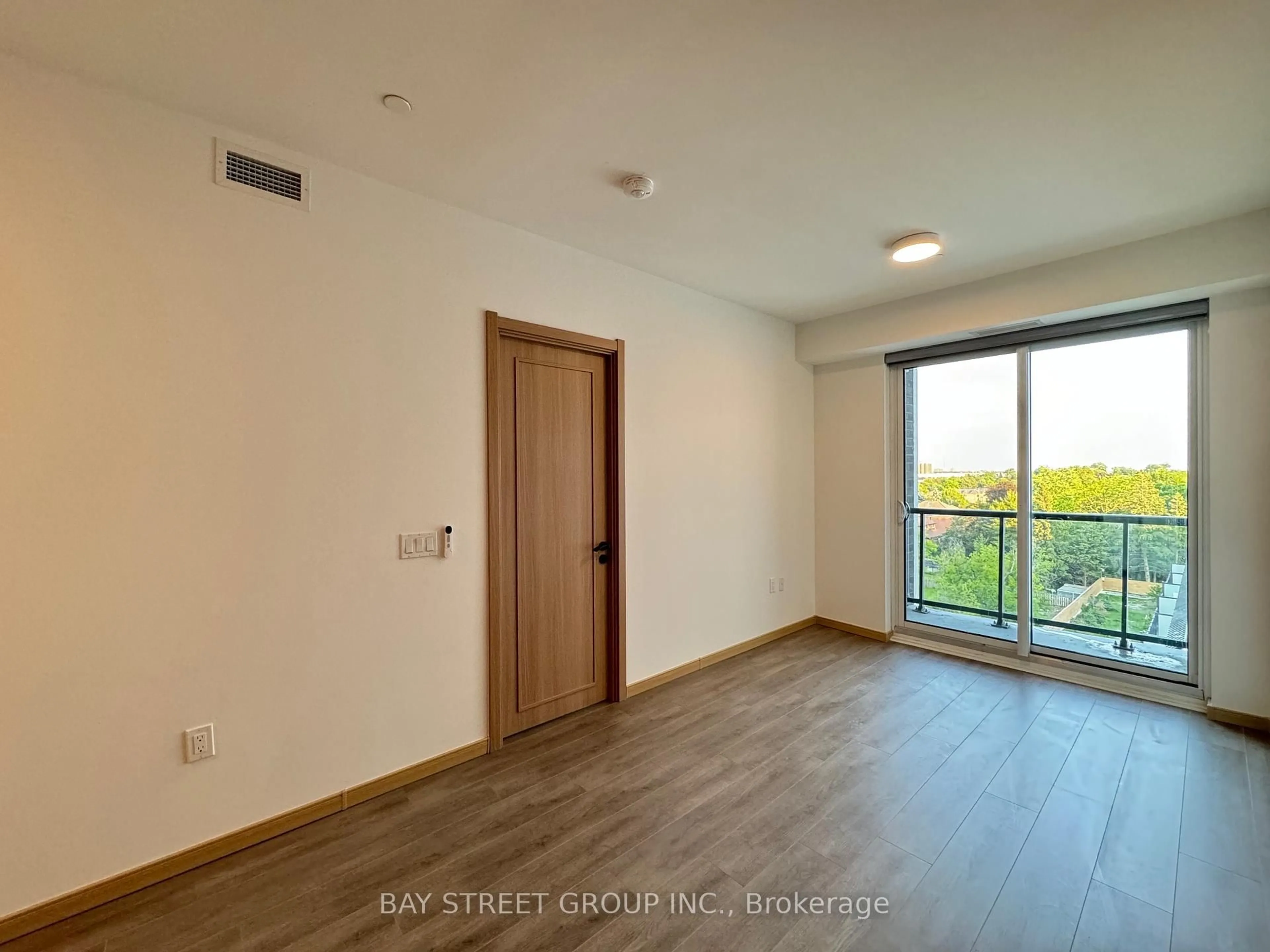 A pic of a room for 3429 Sheppard Ave #710, Toronto Ontario M1T 0C2