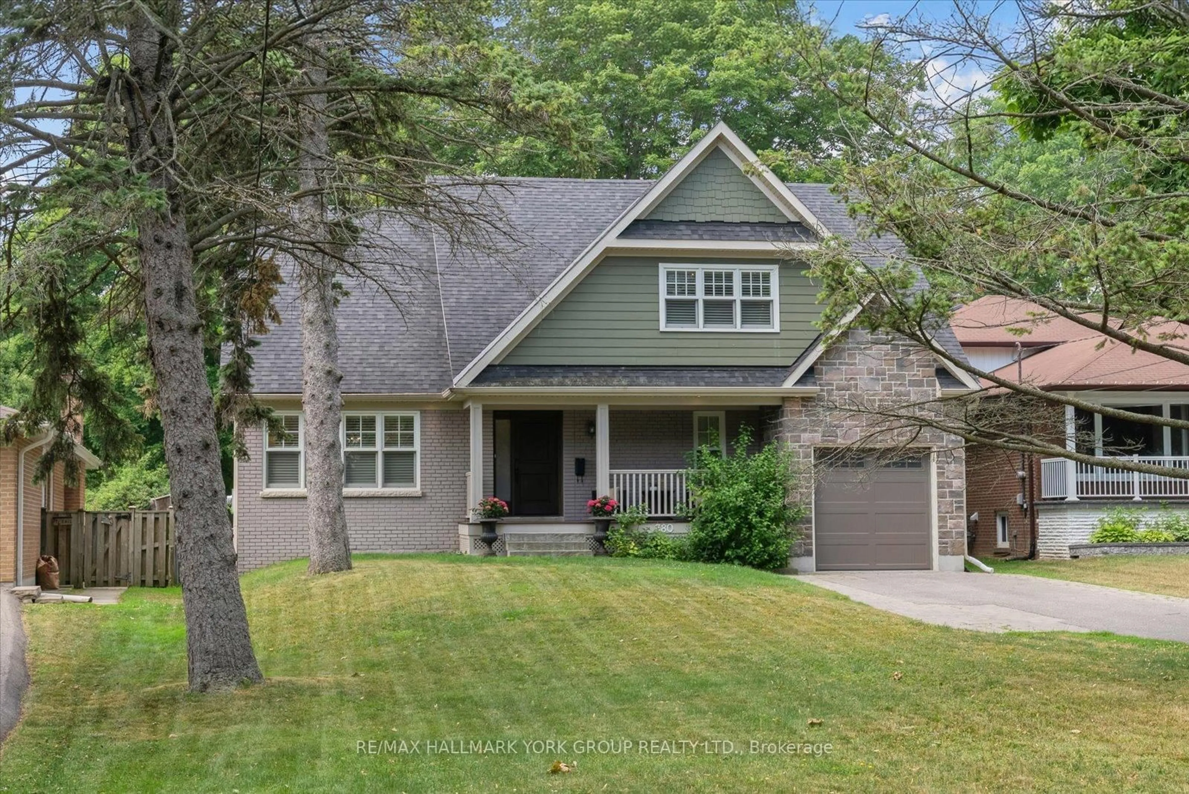 Home with brick exterior material, street for 380 Rouge Hills Dr, Toronto Ontario M1C 2Z5