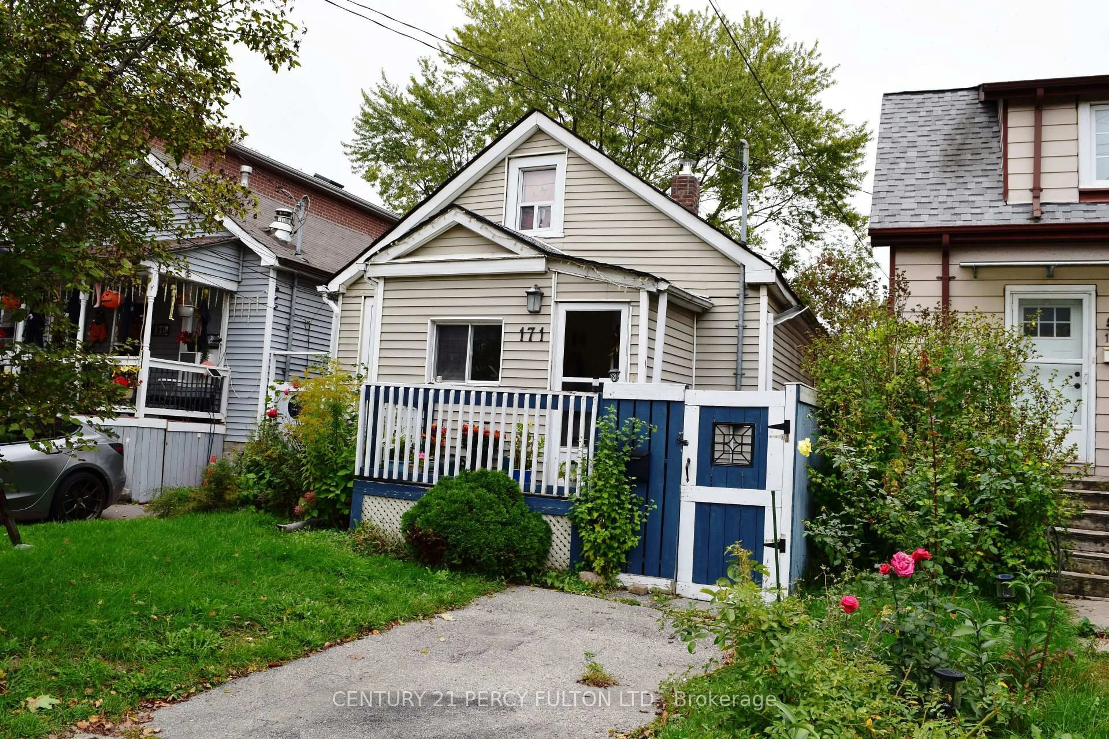 Unknown for 171 Raleigh Ave, Toronto Ontario M1K 1A5
