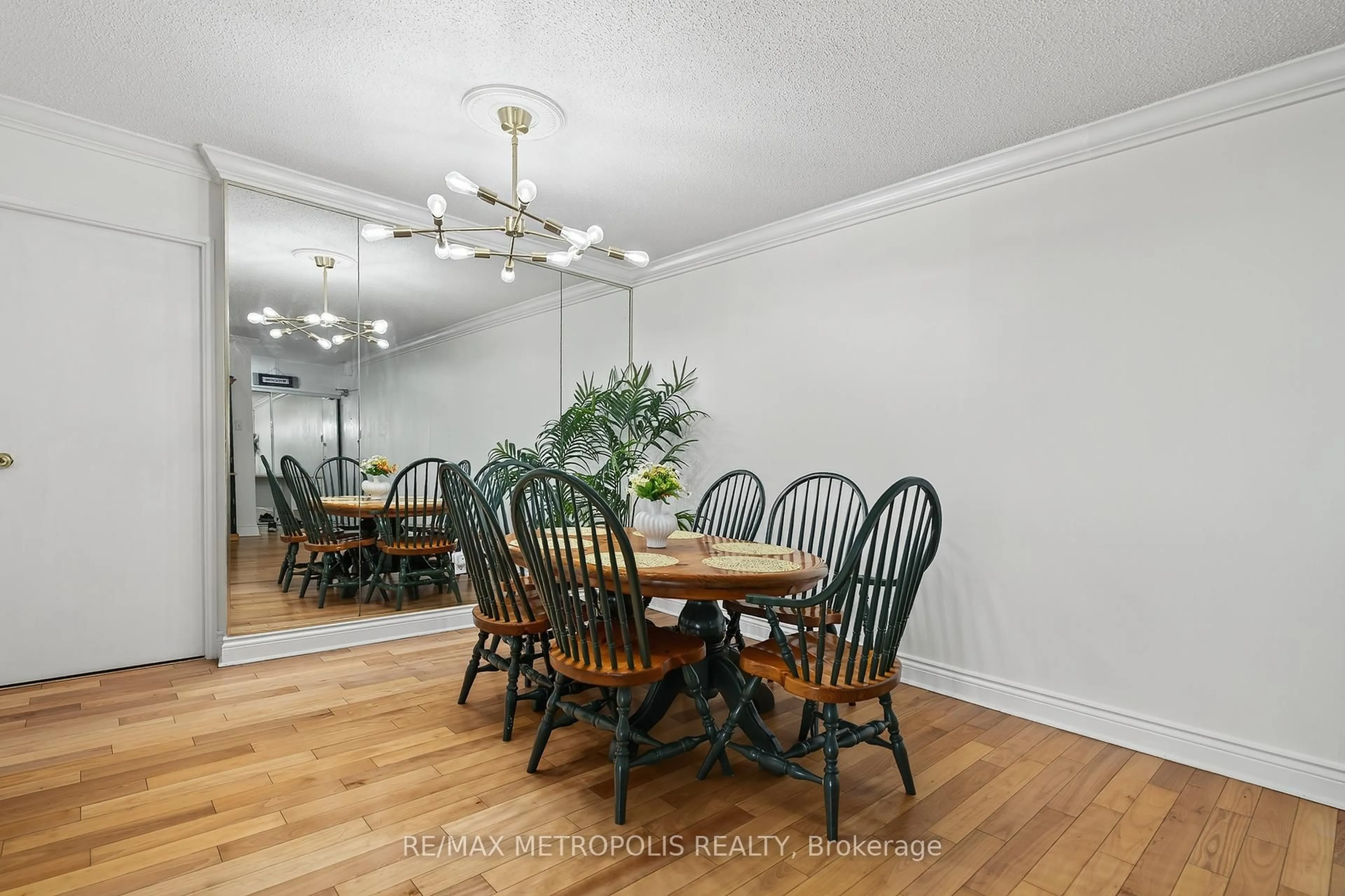 Dining room, wood/laminate floor for 44 Falby Crt #707, Ajax Ontario L1S 3L1