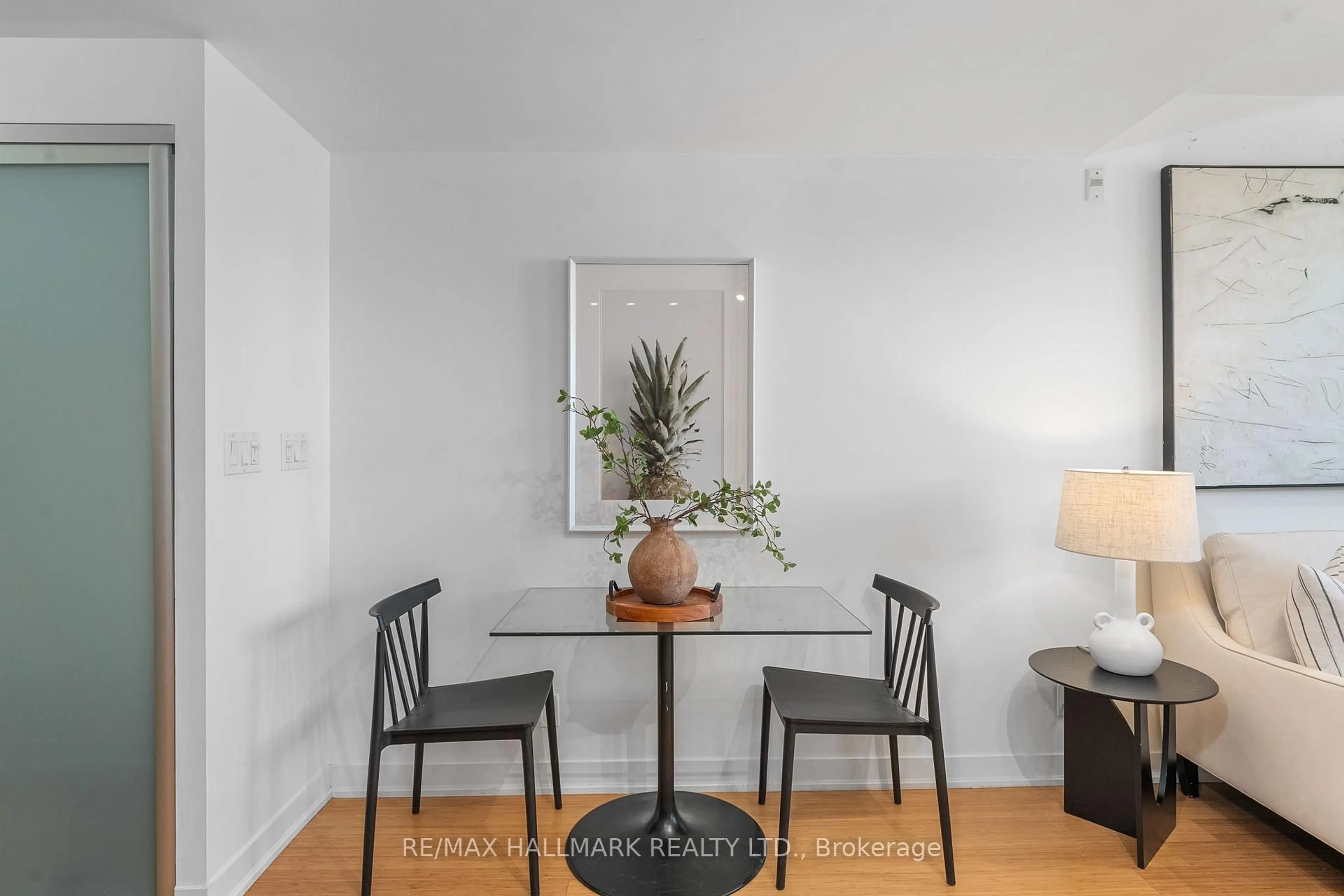 Dining room, unknown for 201 Carlaw Ave #239, Toronto Ontario M4M 2S1