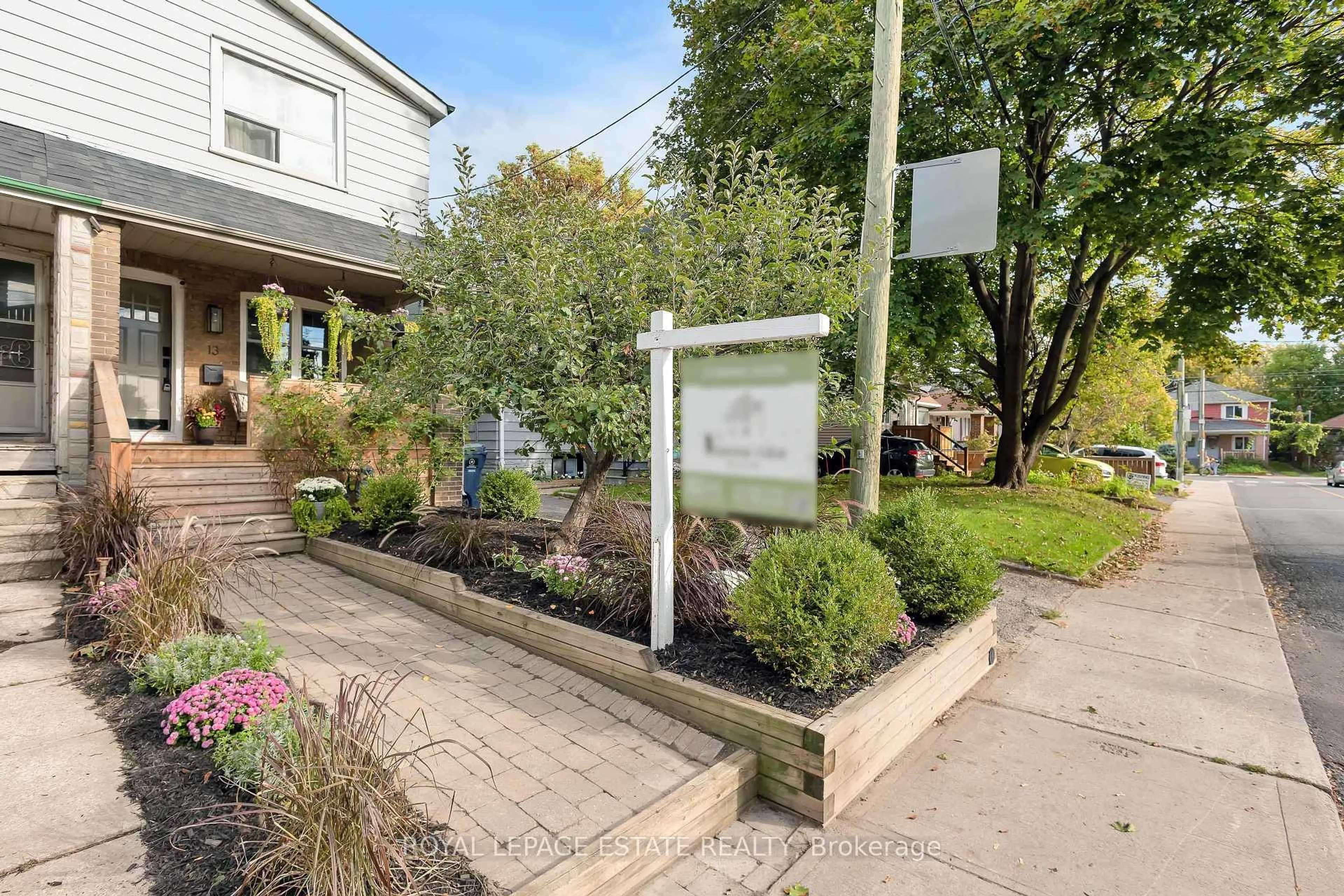 Unknown for 13 Eastdale Ave, Toronto Ontario M4C 4Z8