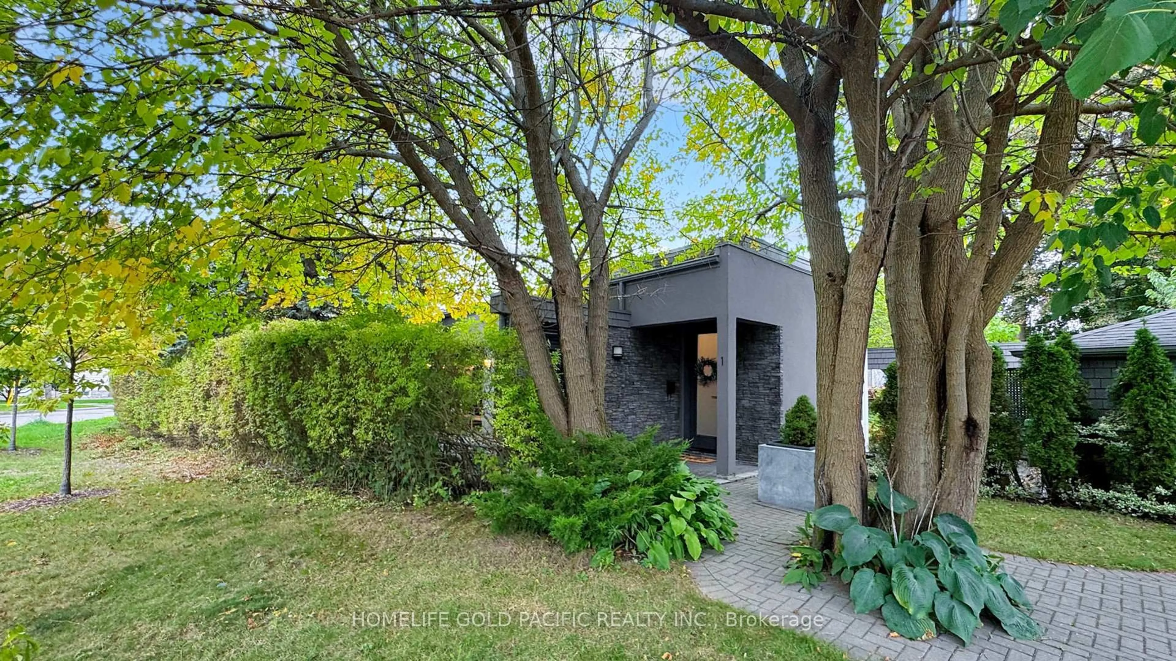 Home with brick exterior material, street for 1 Westbourne Ave, Toronto Ontario M1L 2X8