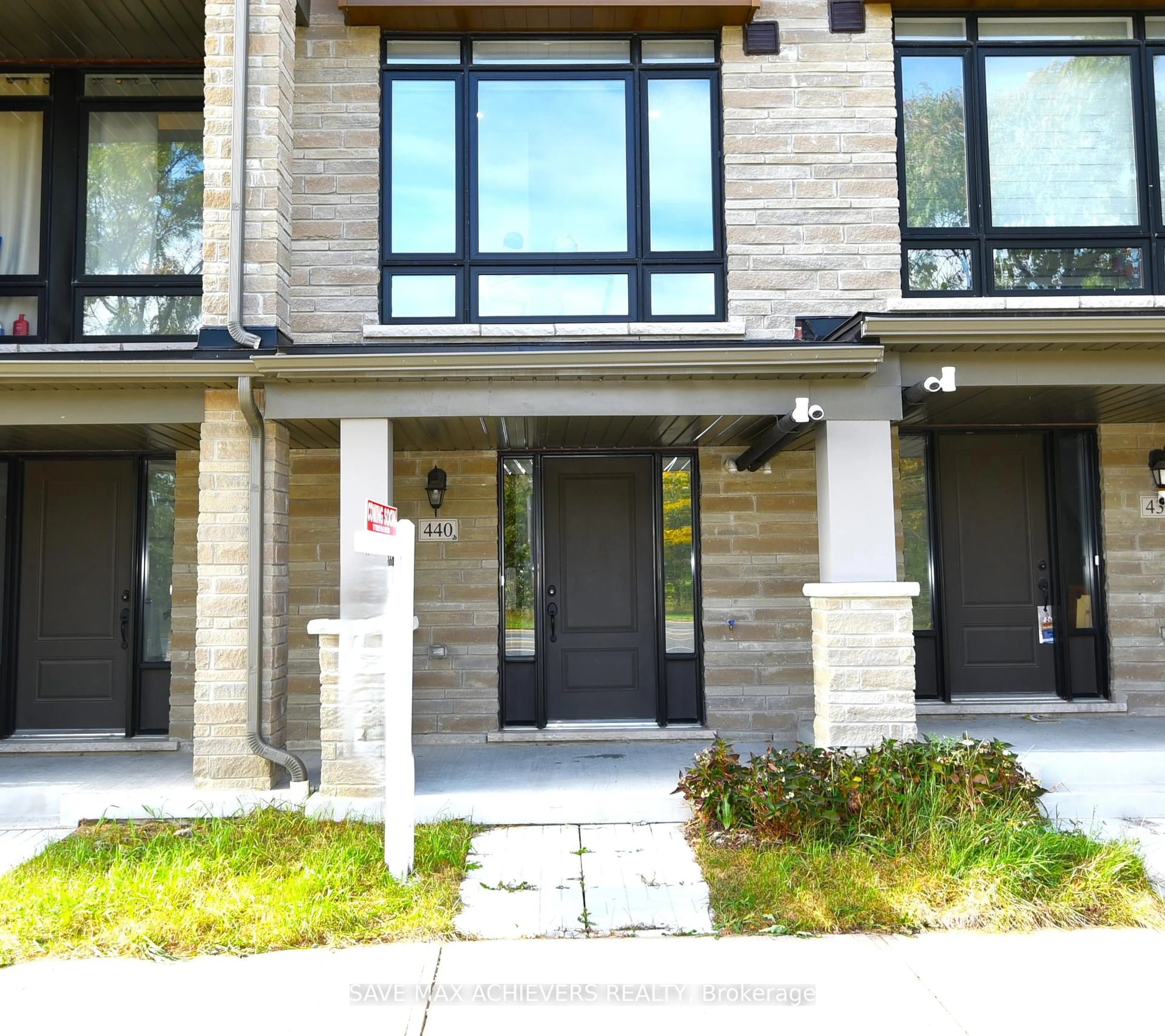Unknown for 440 SALEM Rd, Ajax Ontario L1S 0H2