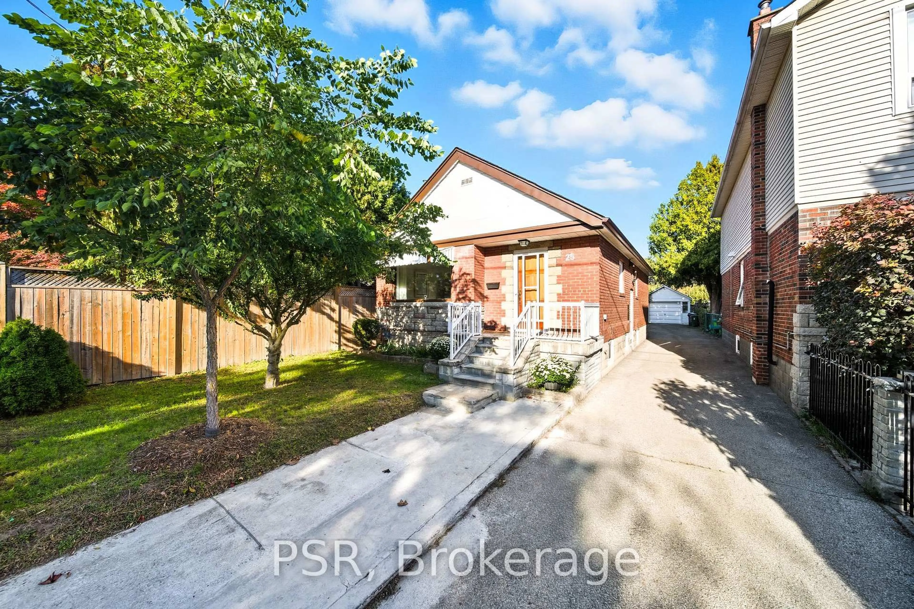 A pic from outside/outdoor area/front of a property/back of a property/a pic from drone, street for 25 Knight St, Toronto Ontario M4C 3K8