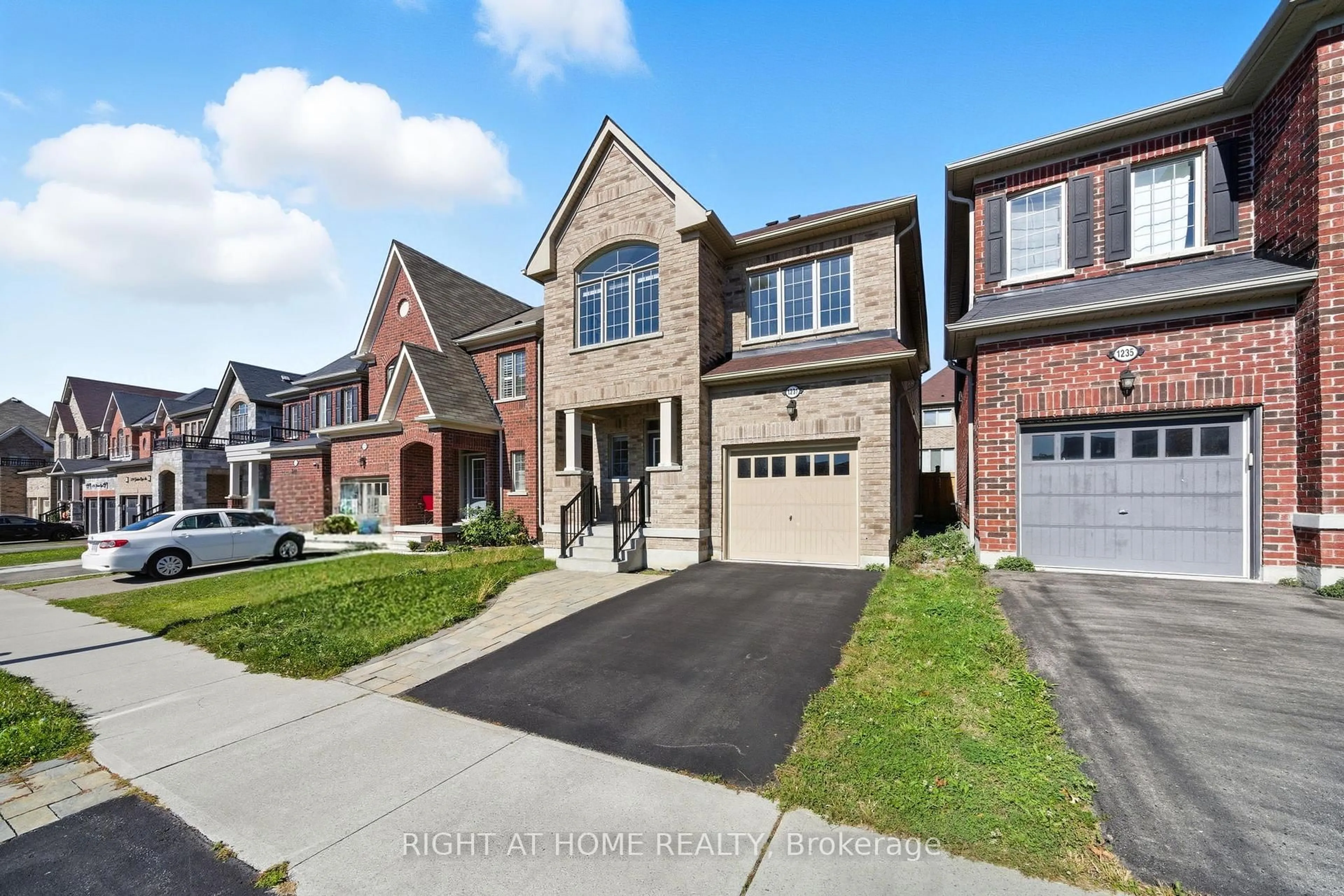 Home with brick exterior material, street for 1231 Graham Clapp Ave, Oshawa Ontario L1H 8L7