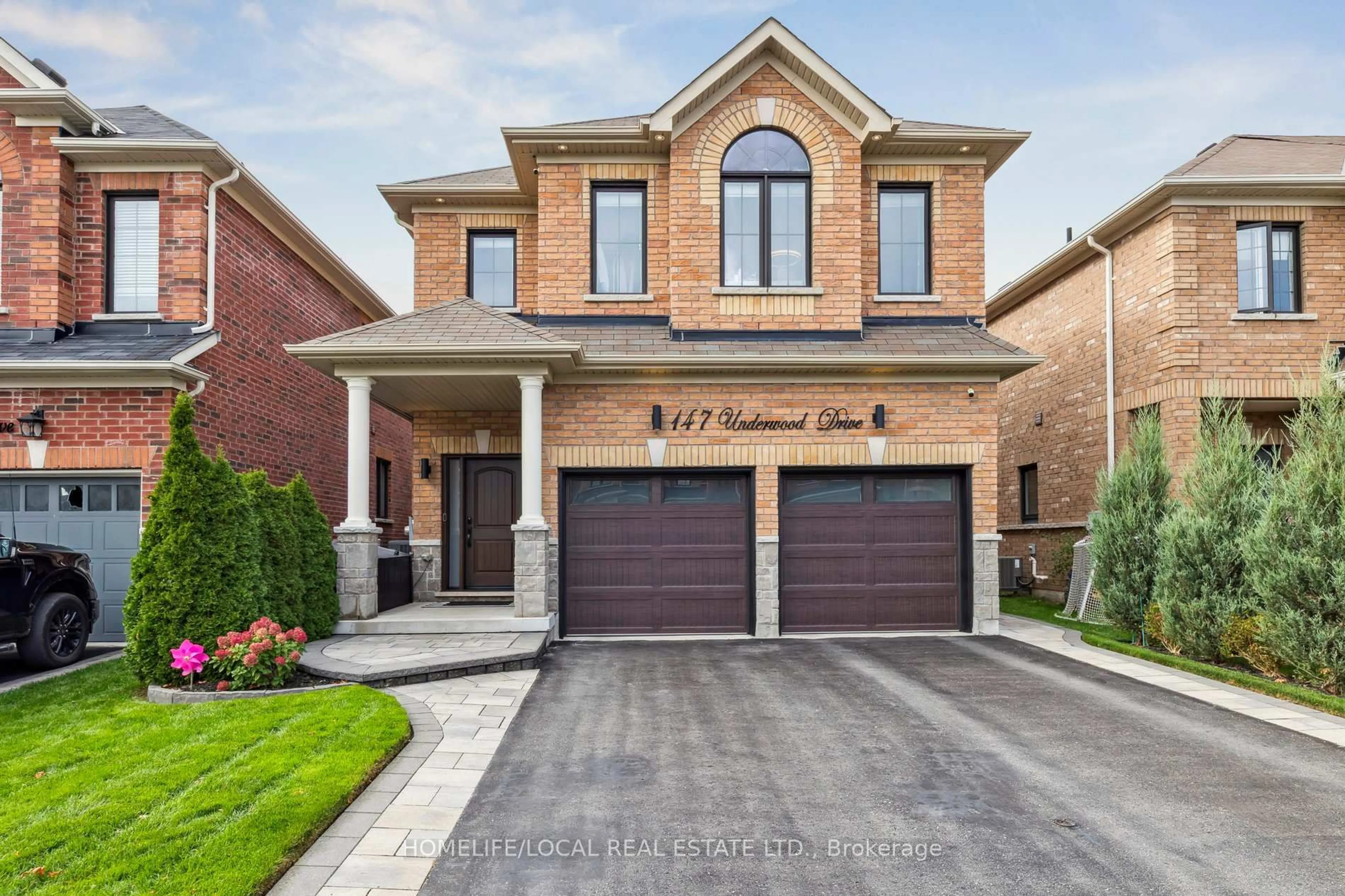 Home with brick exterior material, street for 147 Underwood Dr, Whitby Ontario L1M 0K9