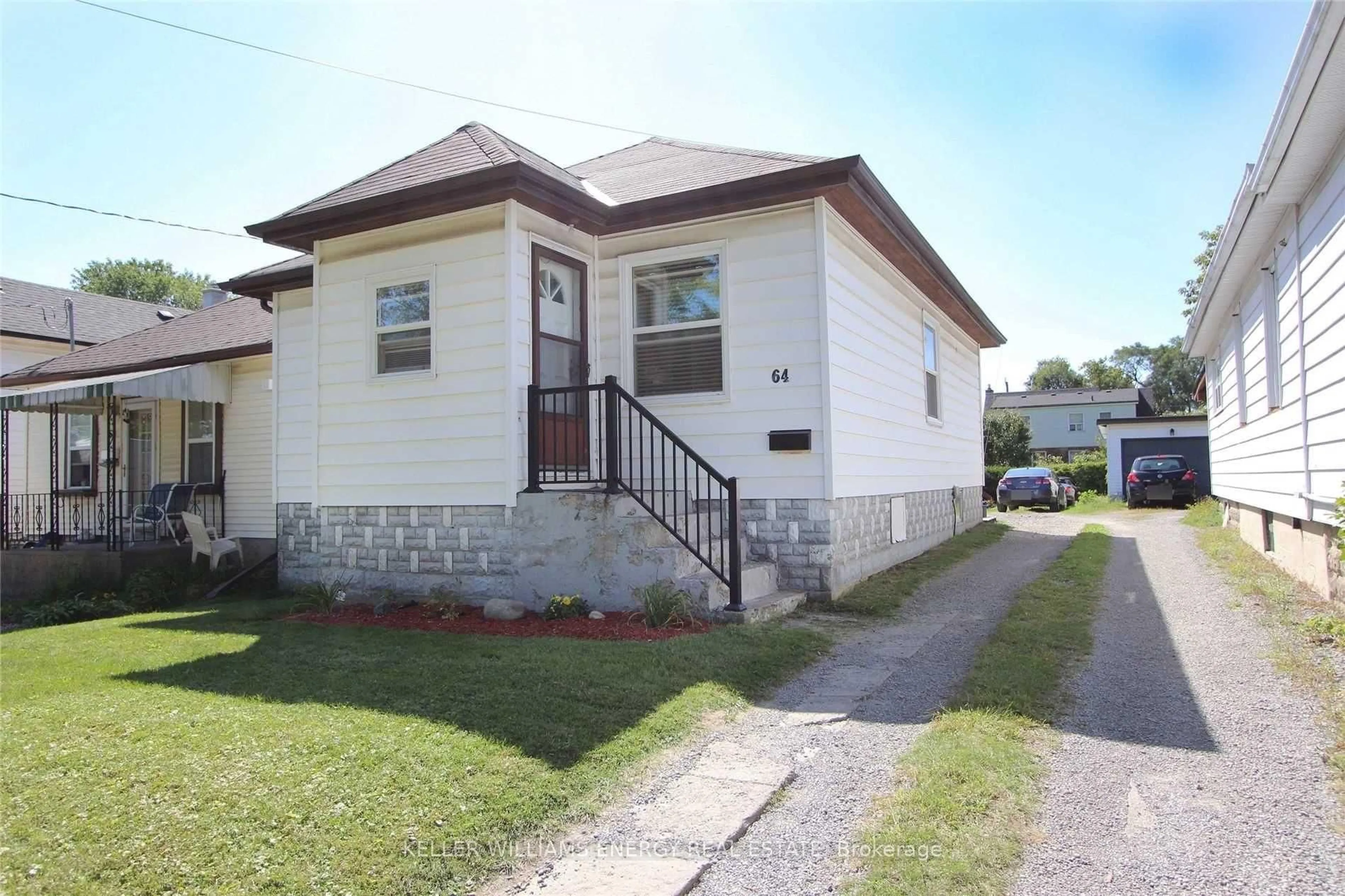 Unknown for 64 Grenfell St, Oshawa Ontario L1J 4W2