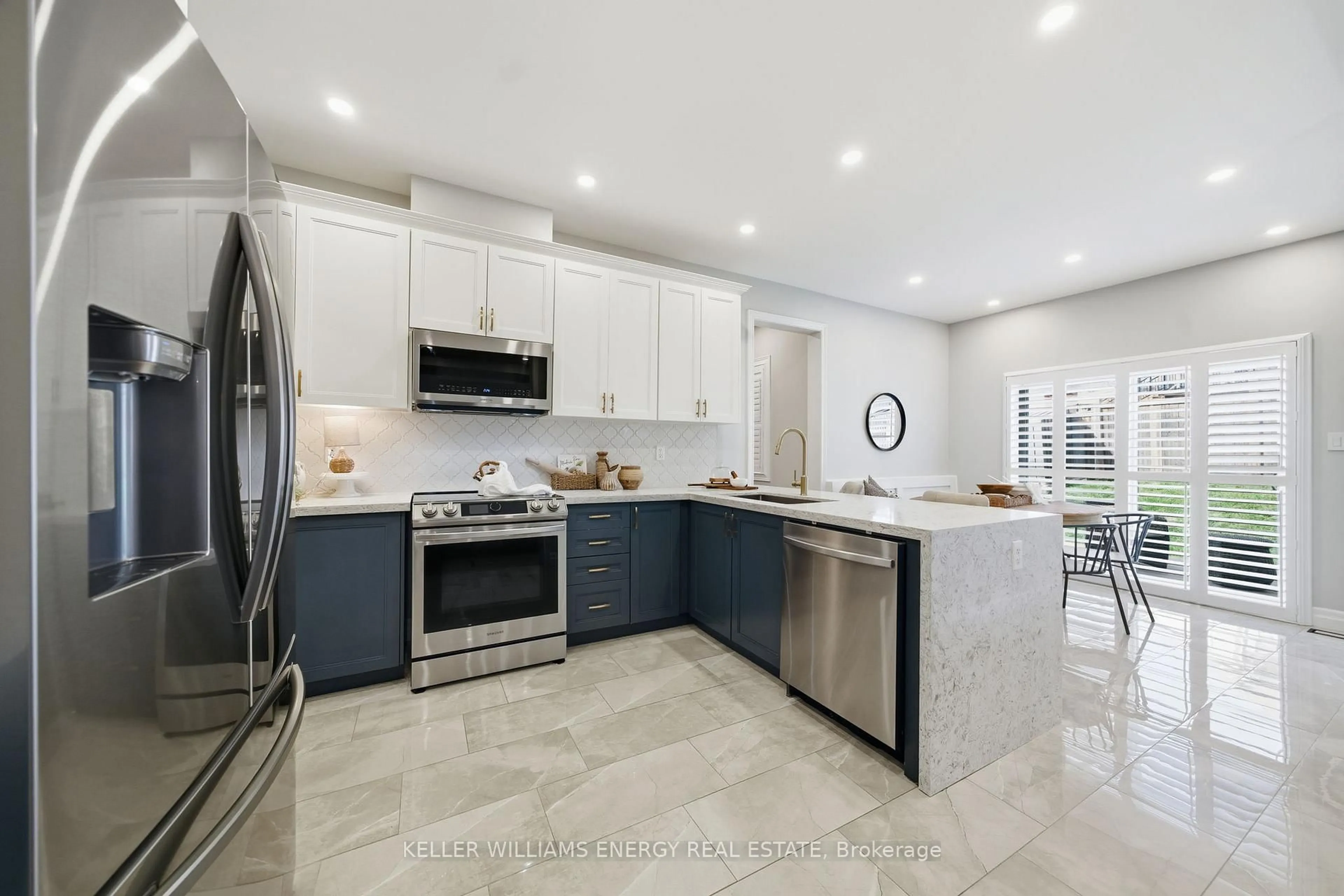 Open concept kitchen, ceramic/tile floor for 872 Black Cherry Dr, Oshawa Ontario L1K 0P5