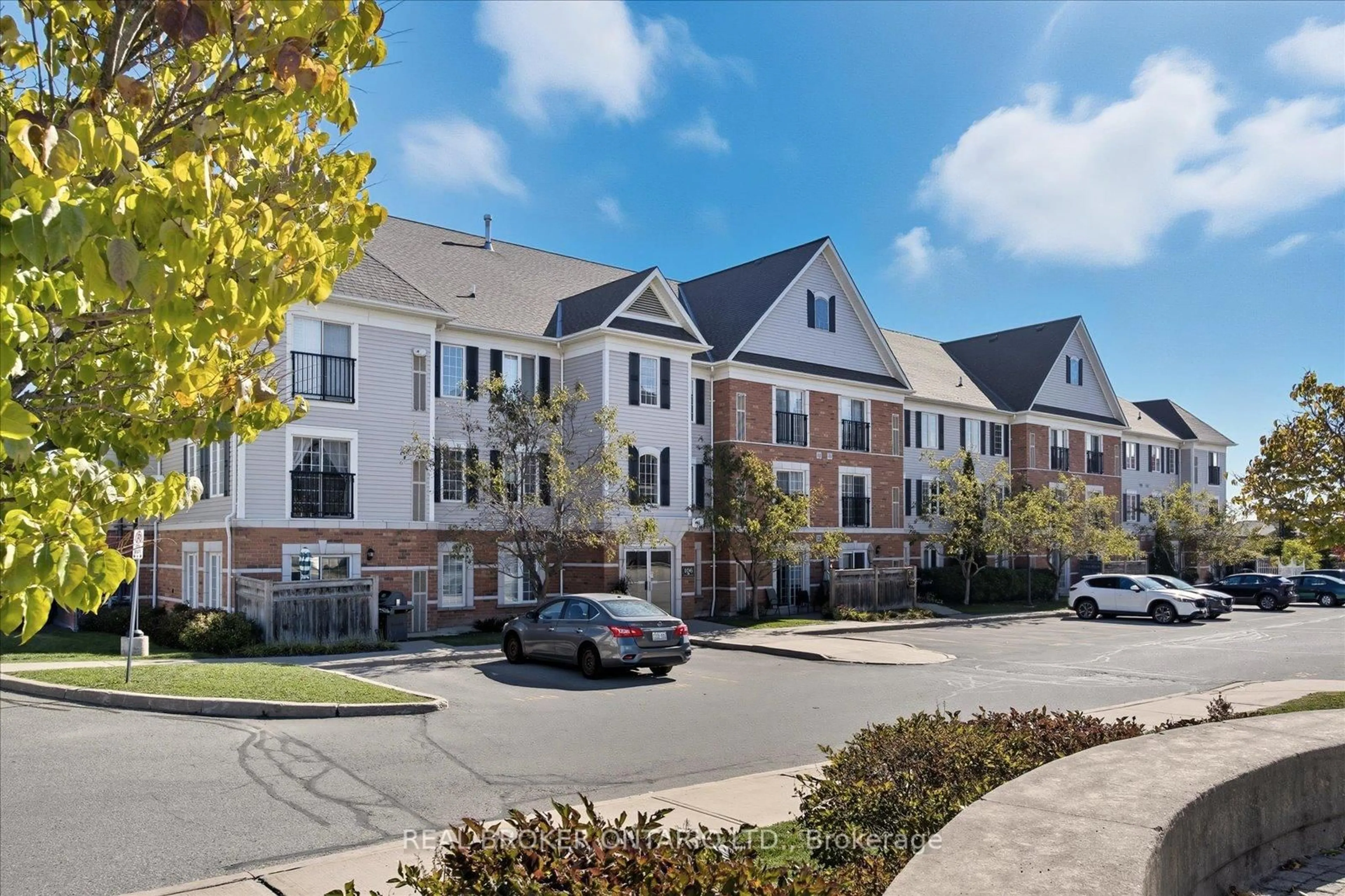 Unknown for 106 Aspen Springs Dr #308, Clarington Ontario L1C 5N7