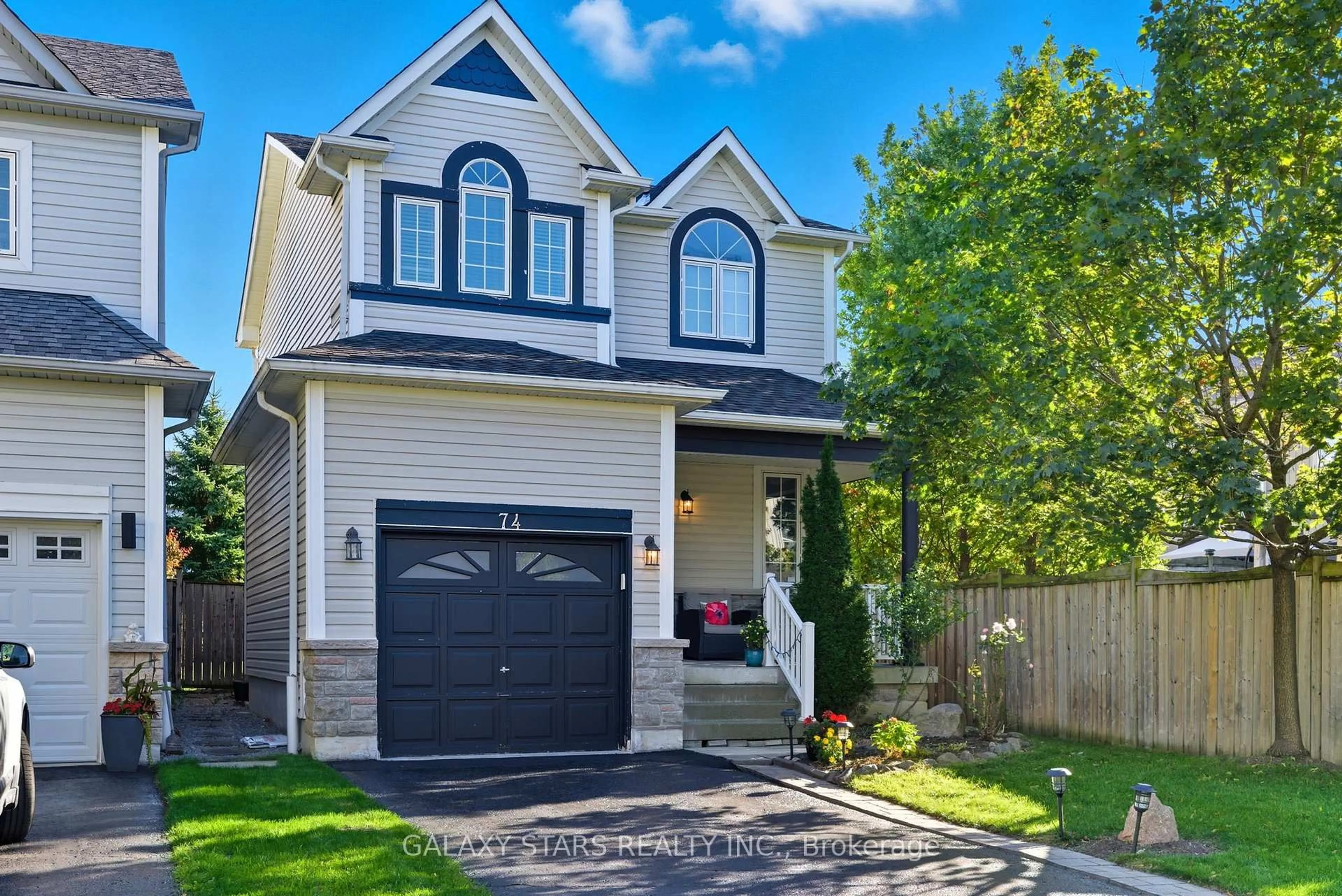 Home with vinyl exterior material, street for 74 Northgrove Cres, Whitby Ontario L1M 2M9