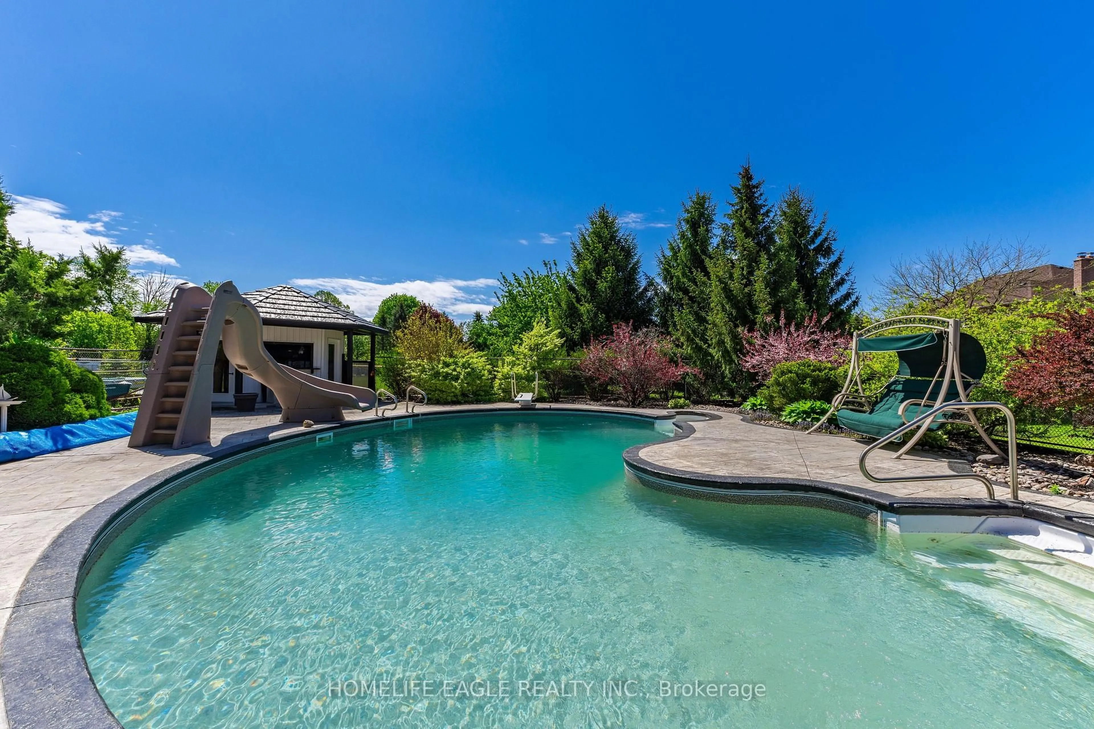 Pool for 3525 Westney Rd, Pickering Ontario L0H 1H0