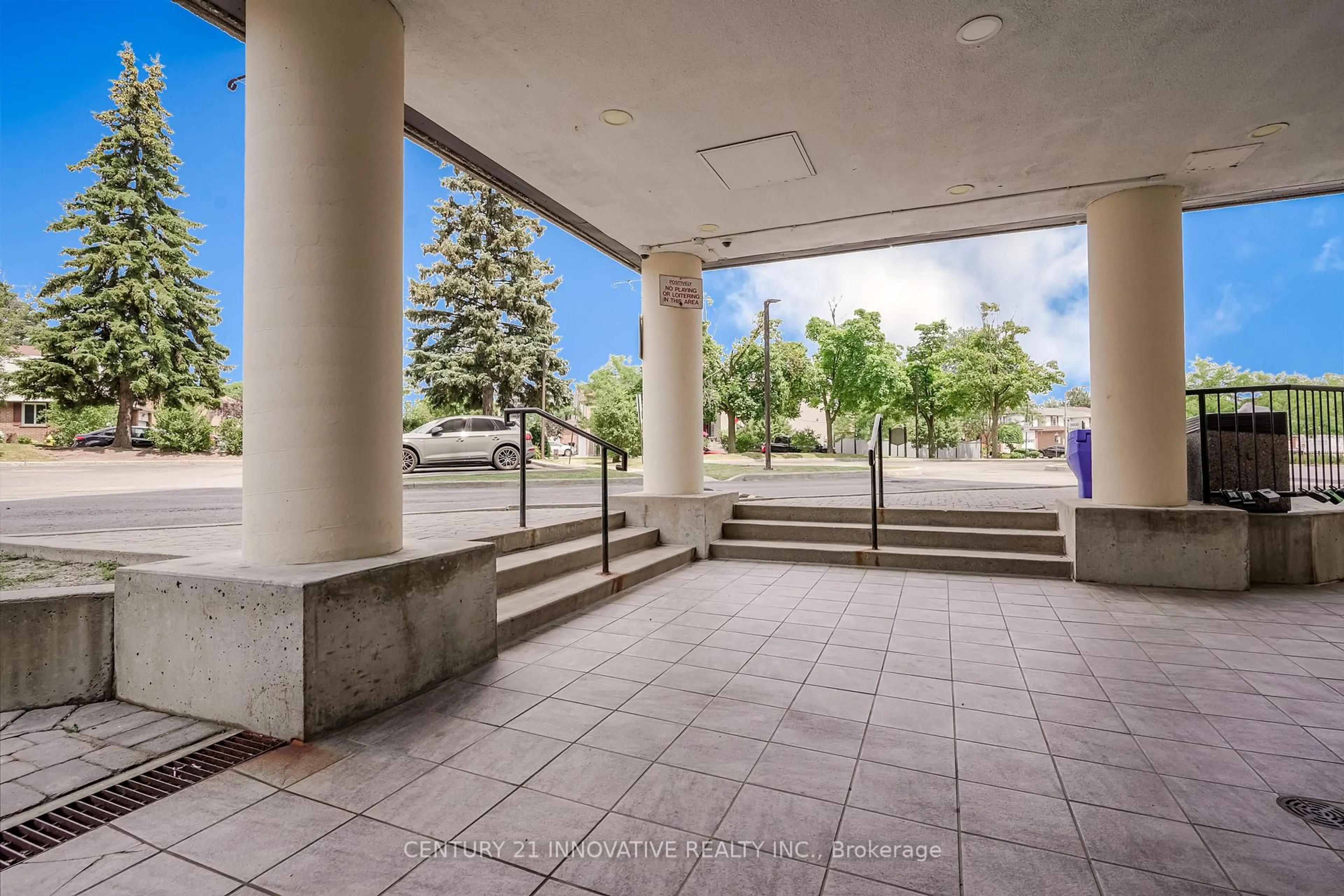 Unknown for 5580 Sheppard Ave #205, Toronto Ontario M1B 2L3