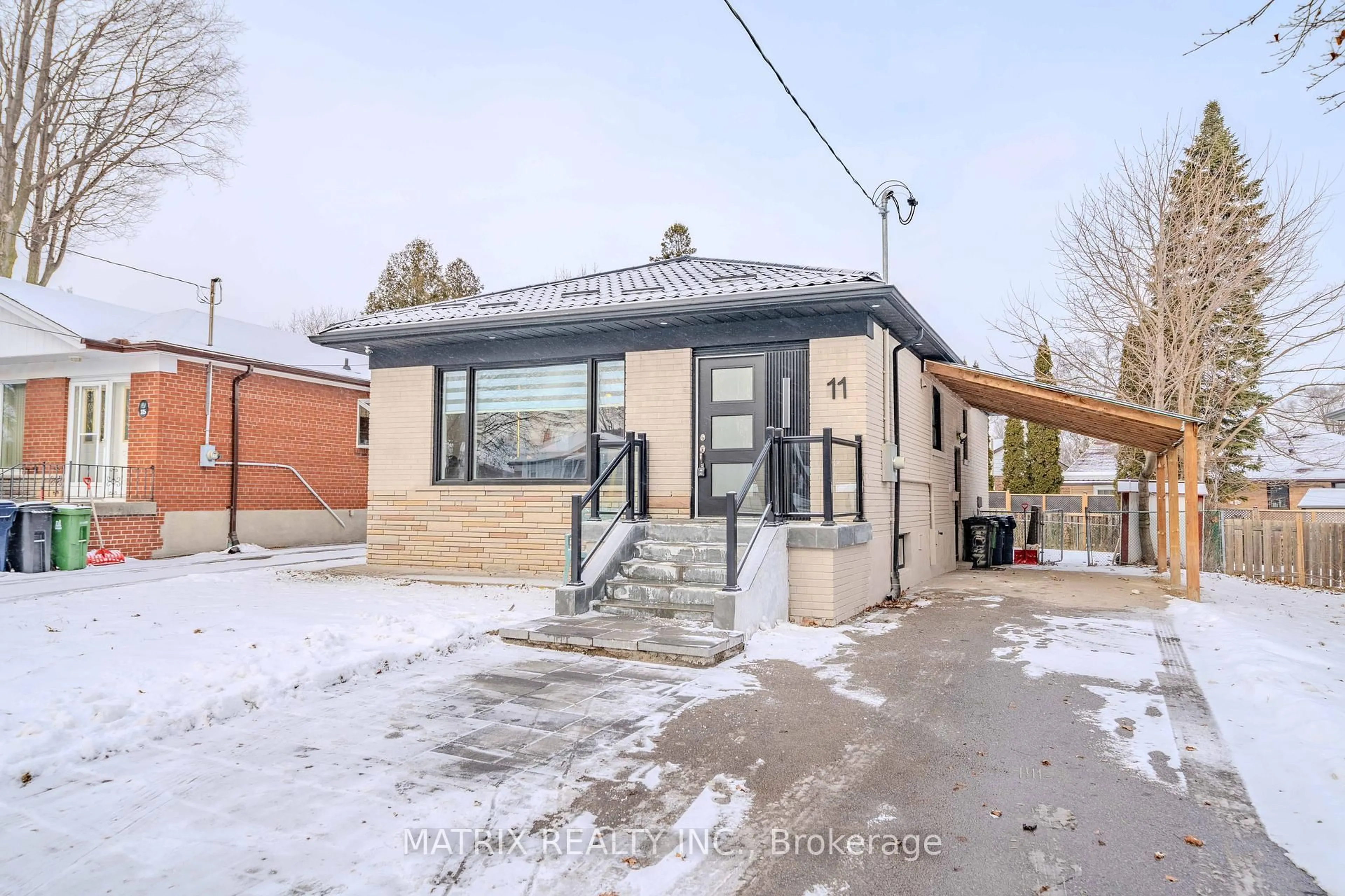 Home with brick exterior material, street for 11 Chandler Dr, Toronto Ontario M1G 1Z1