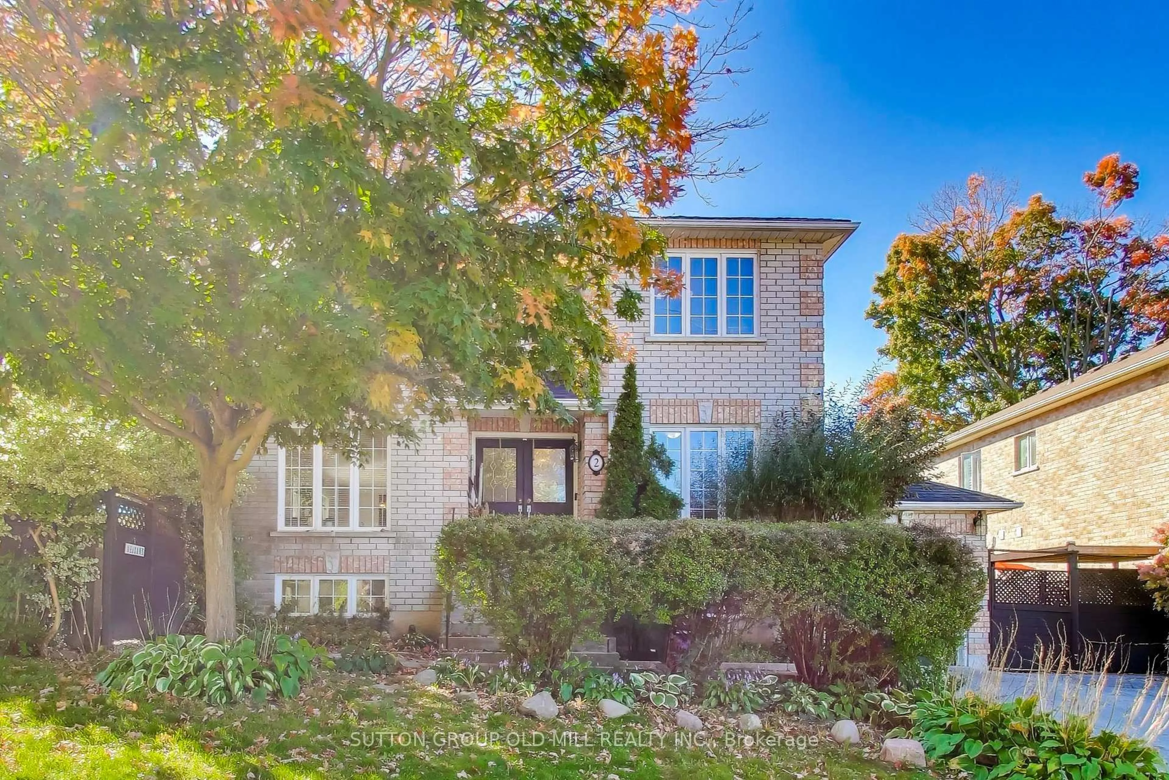 Home with brick exterior material, street for 2 Chelway Rd, Toronto Ontario M1J 2T7