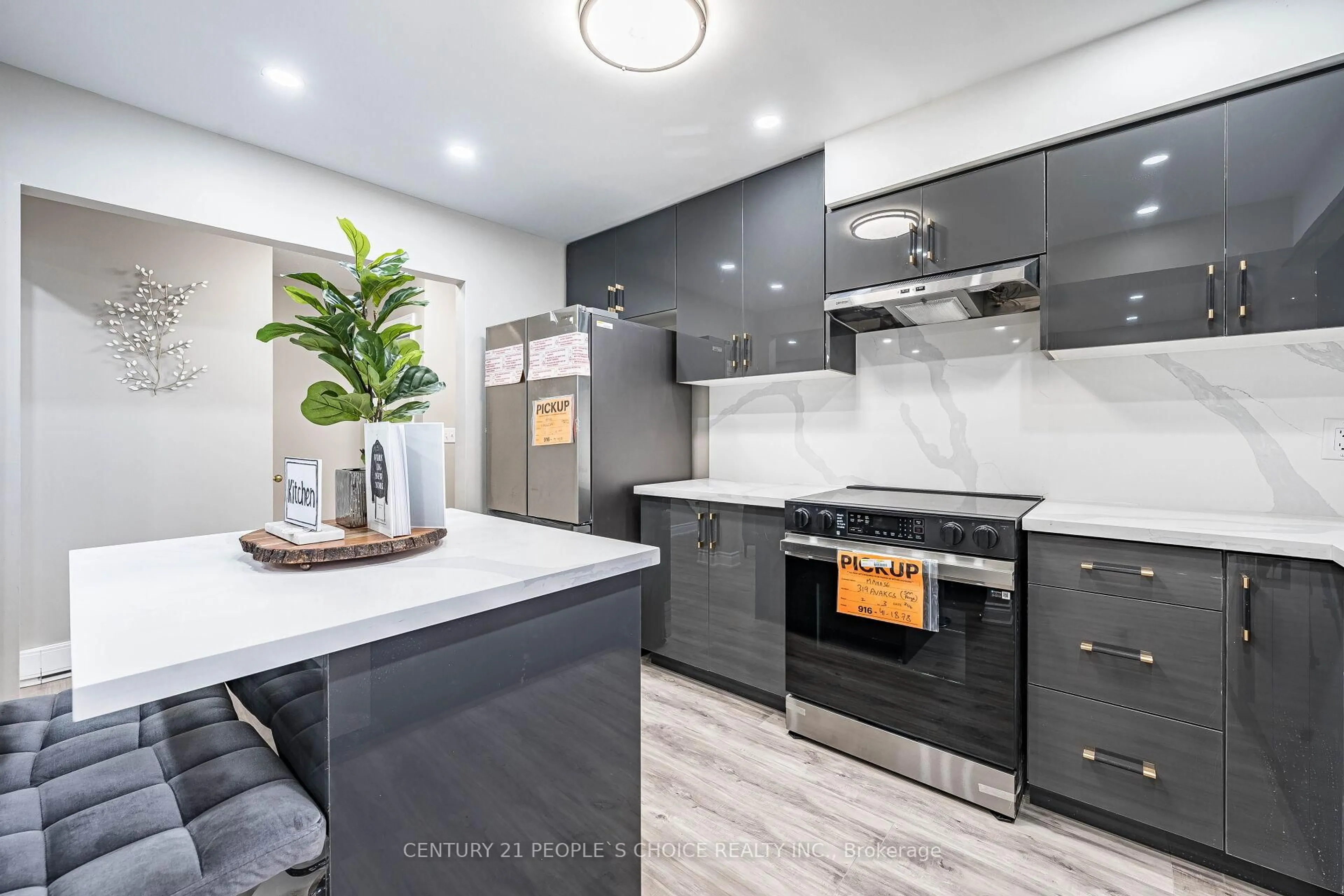 Contemporary kitchen, ceramic/tile floor for 506 Normandy St #25, Oshawa Ontario L1H 7N8