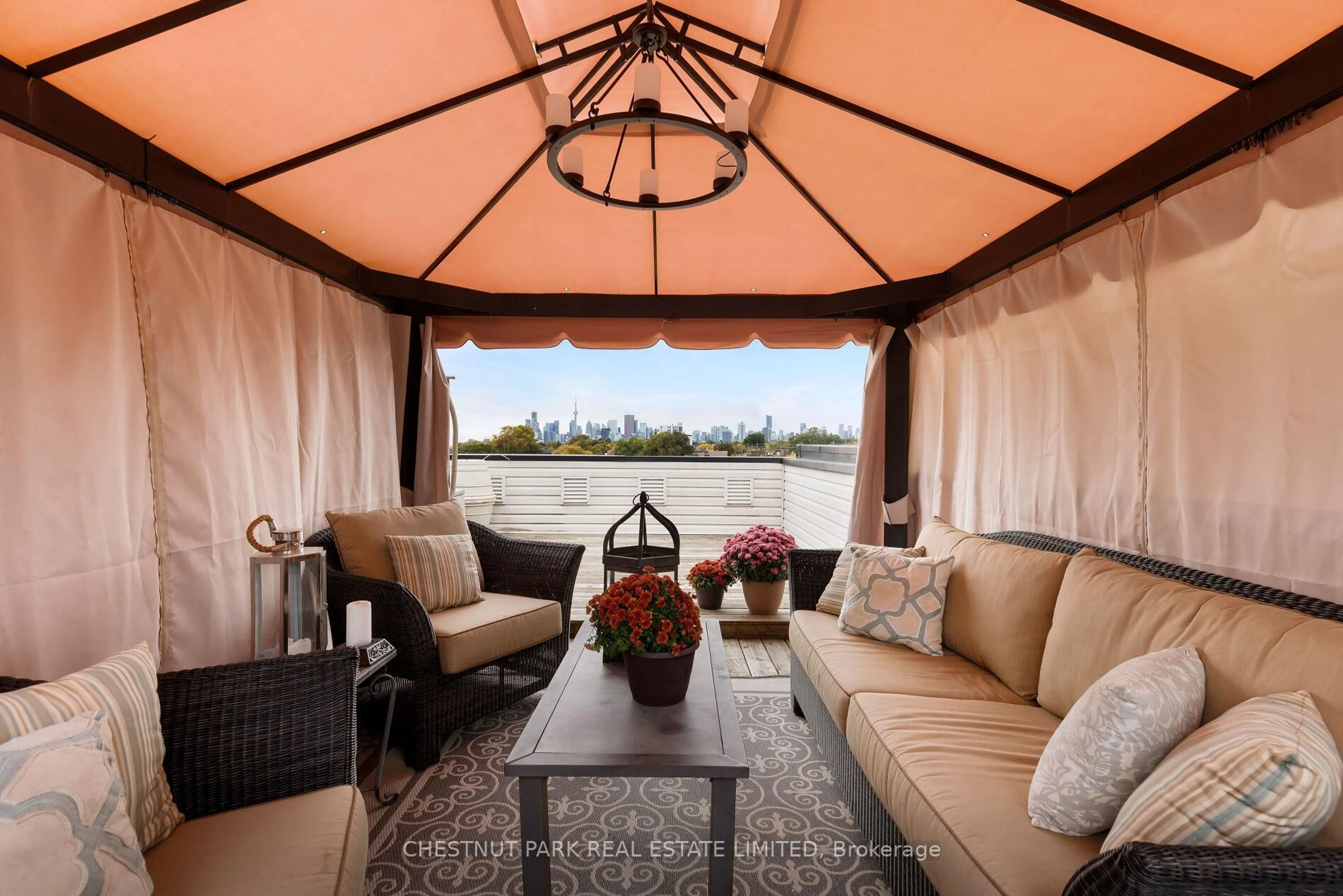 Patio, water/lake/river/ocean view for 53 Connaught Ave, Toronto Ontario M4L 2V8