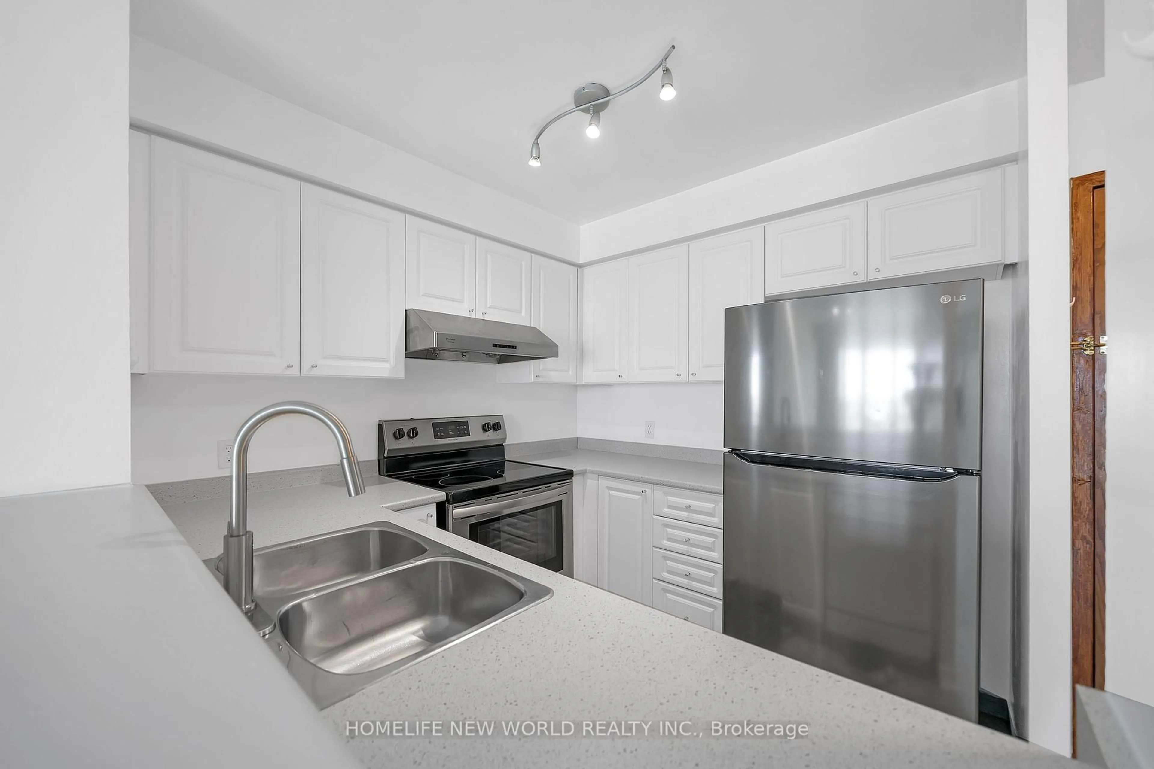 Standard kitchen, unknown for 11 Lee Centre Dr #2510, Toronto Ontario M1H 3J5