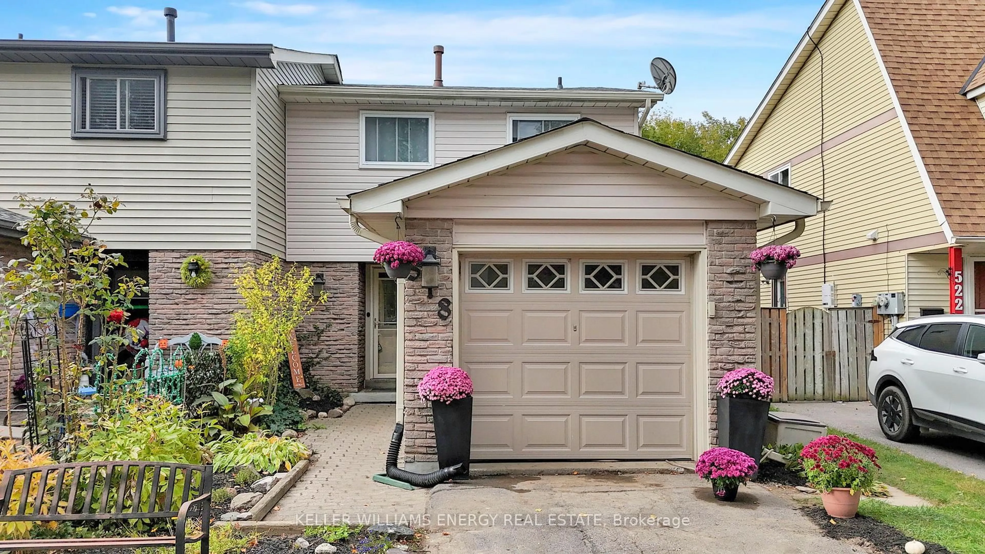 Unknown for 518 Camelot Dr, Oshawa Ontario L1K 1K4