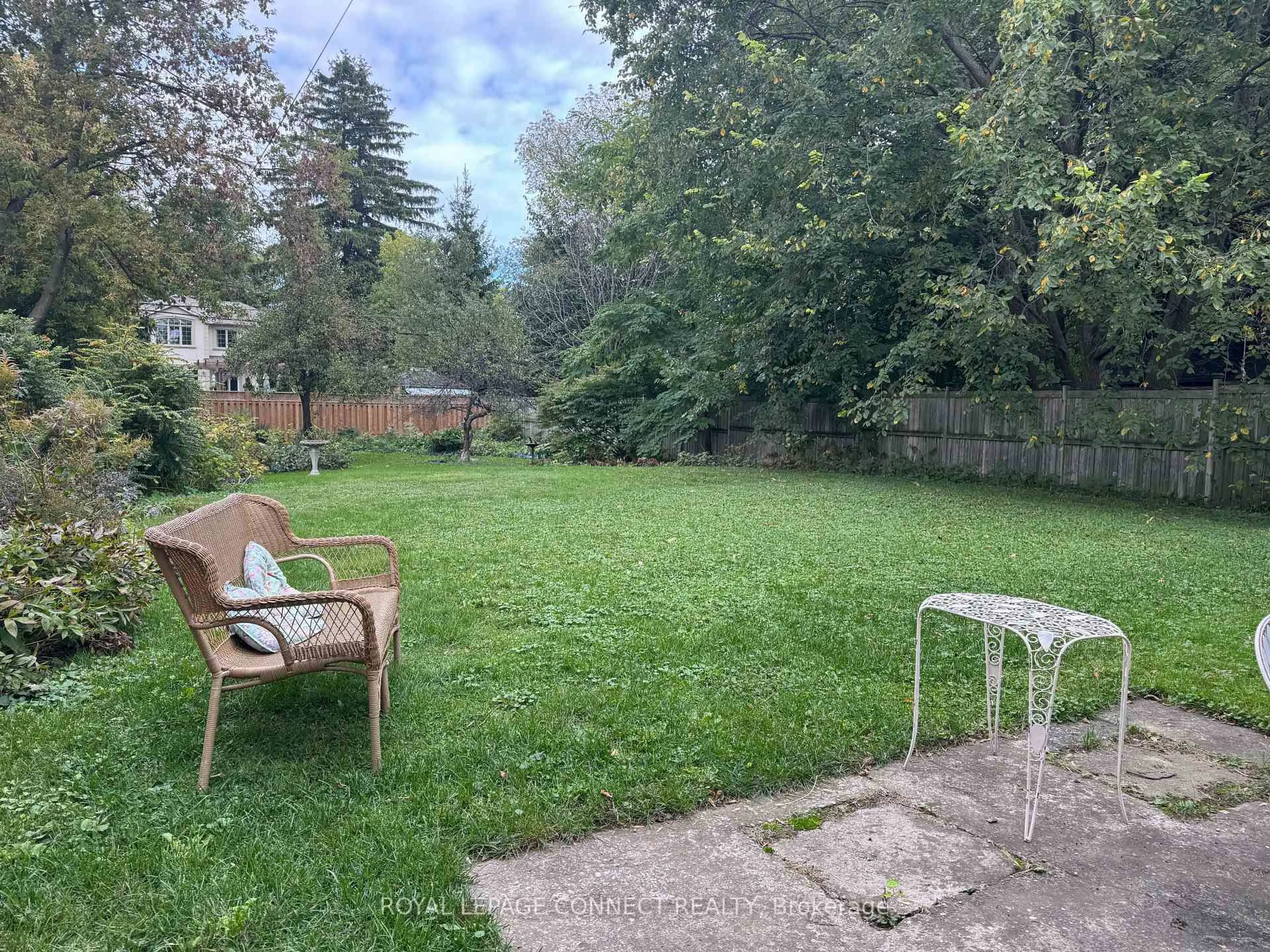 Patio, unknown for 35 Muir Dr, Toronto Ontario M1M 3B5