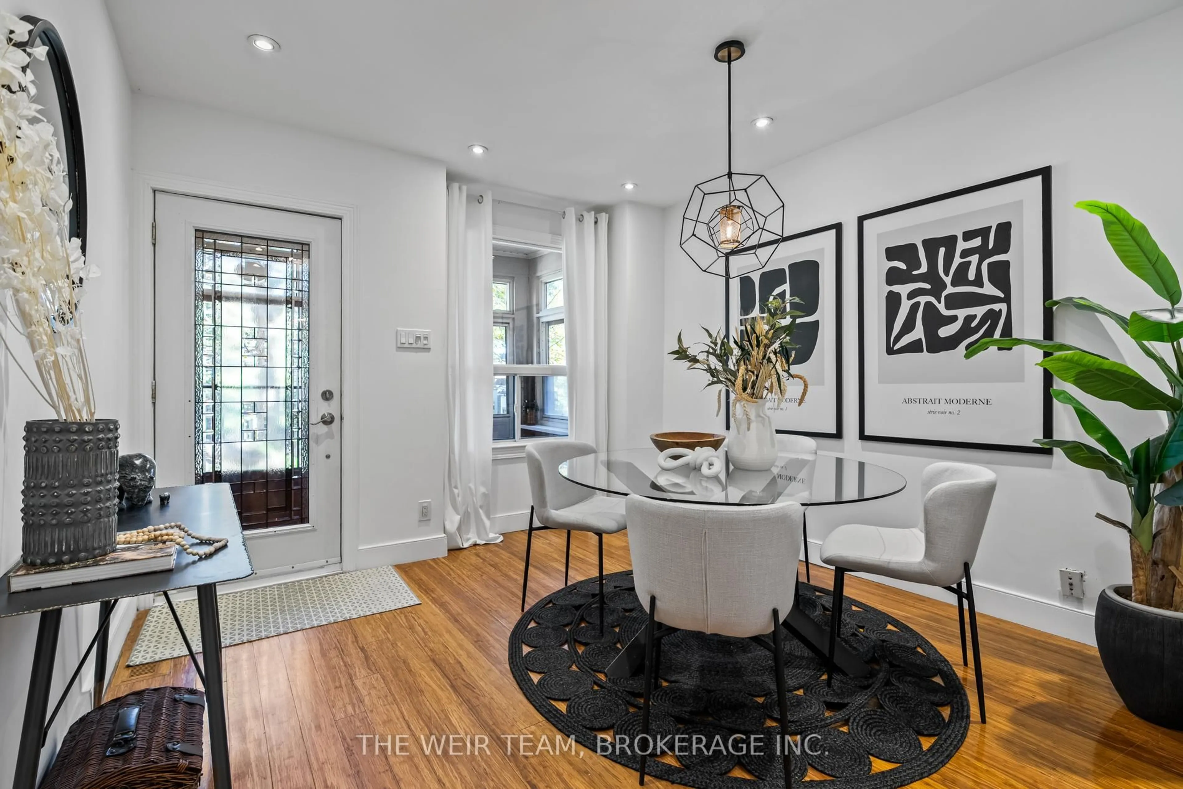 Dining room, unknown for 612 Woodbine Ave, Toronto Ontario M4E 2J1