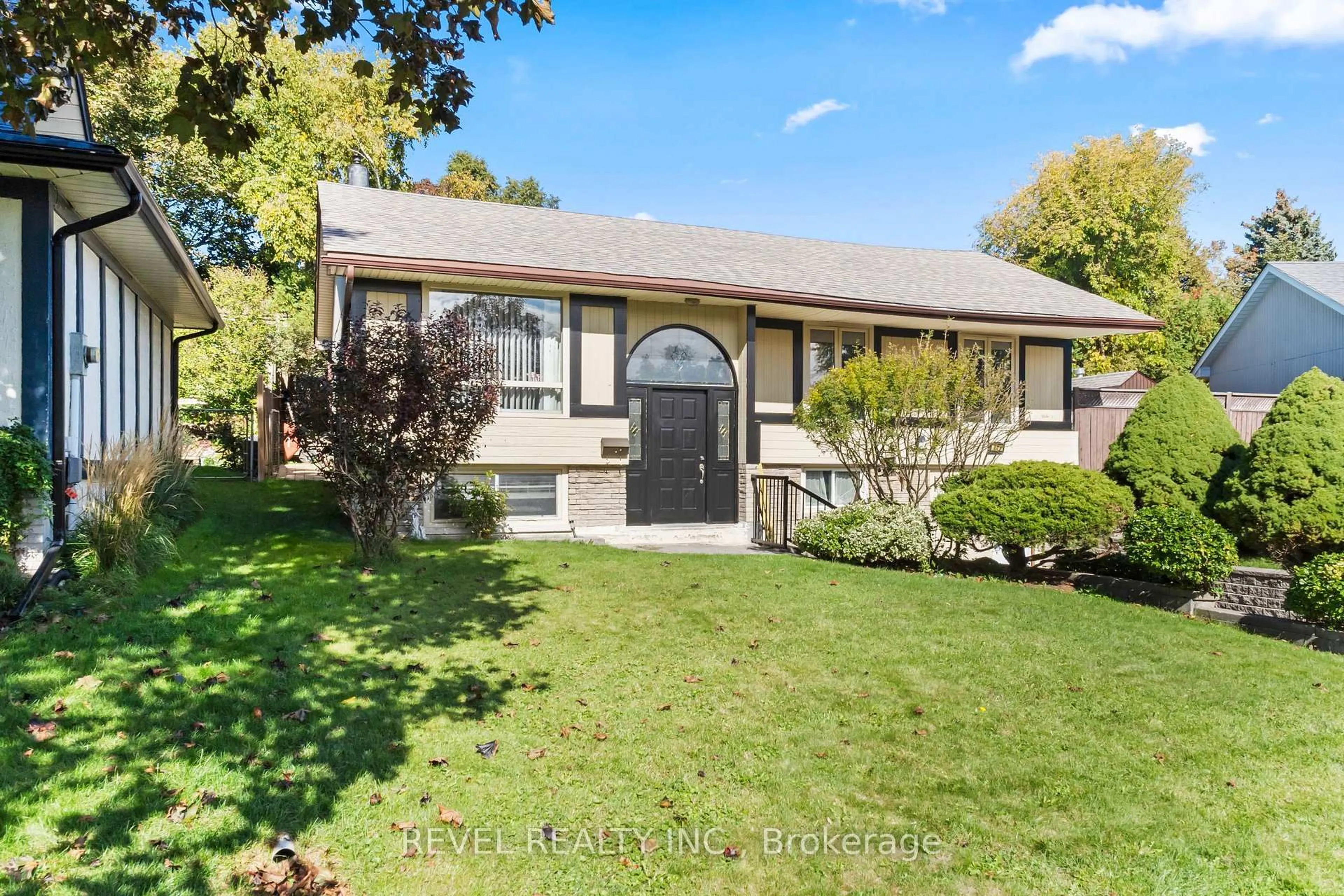 Unknown for 441 Crestwood Dr Dr, Oshawa Ontario L1G 2R4