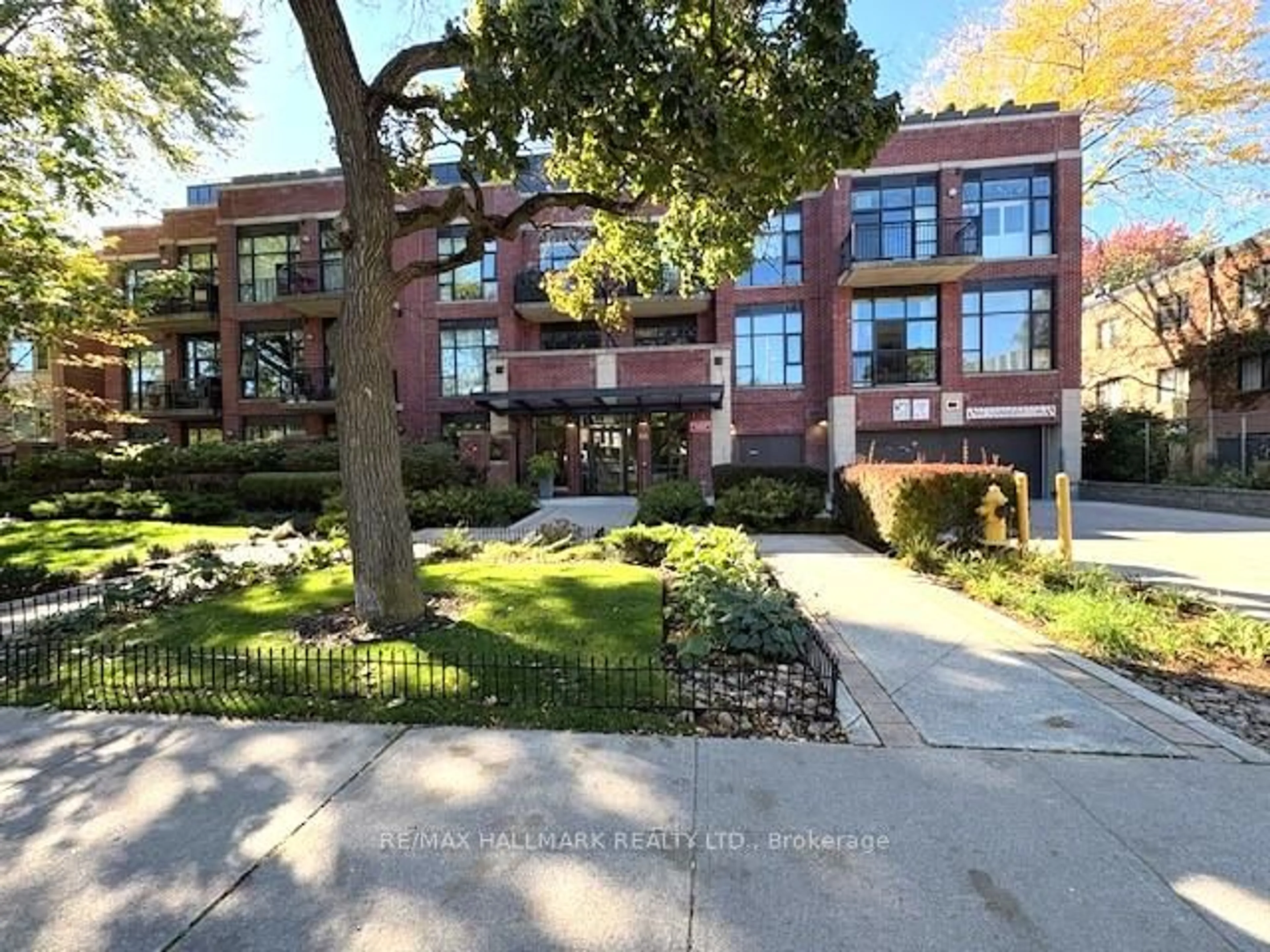Home with brick exterior material, street for 66 Kippendavie Ave #313, Toronto Ontario M4L 0A4