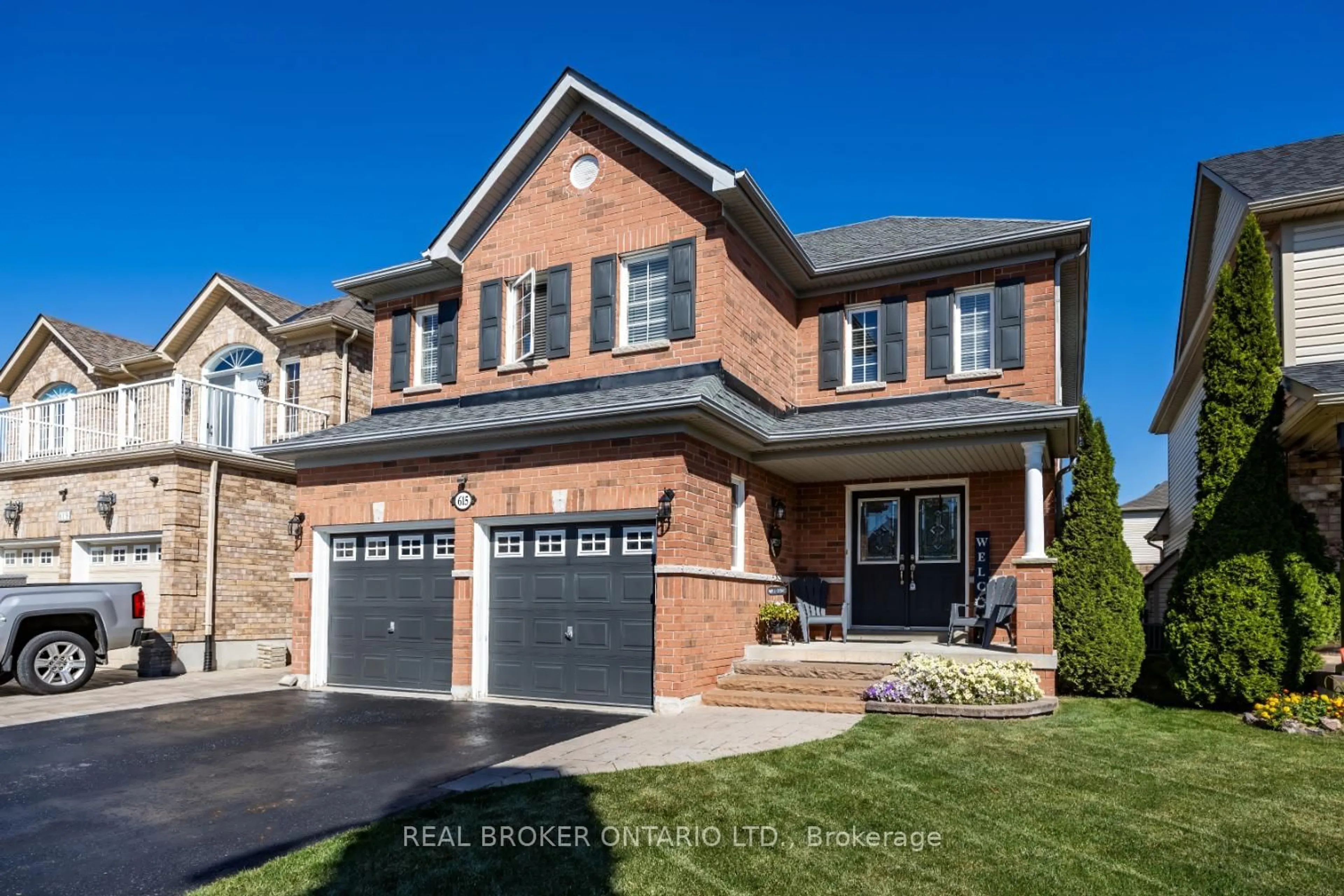 Home with brick exterior material, street for 615 Oxbow Cres, Oshawa Ontario L1K 3A8