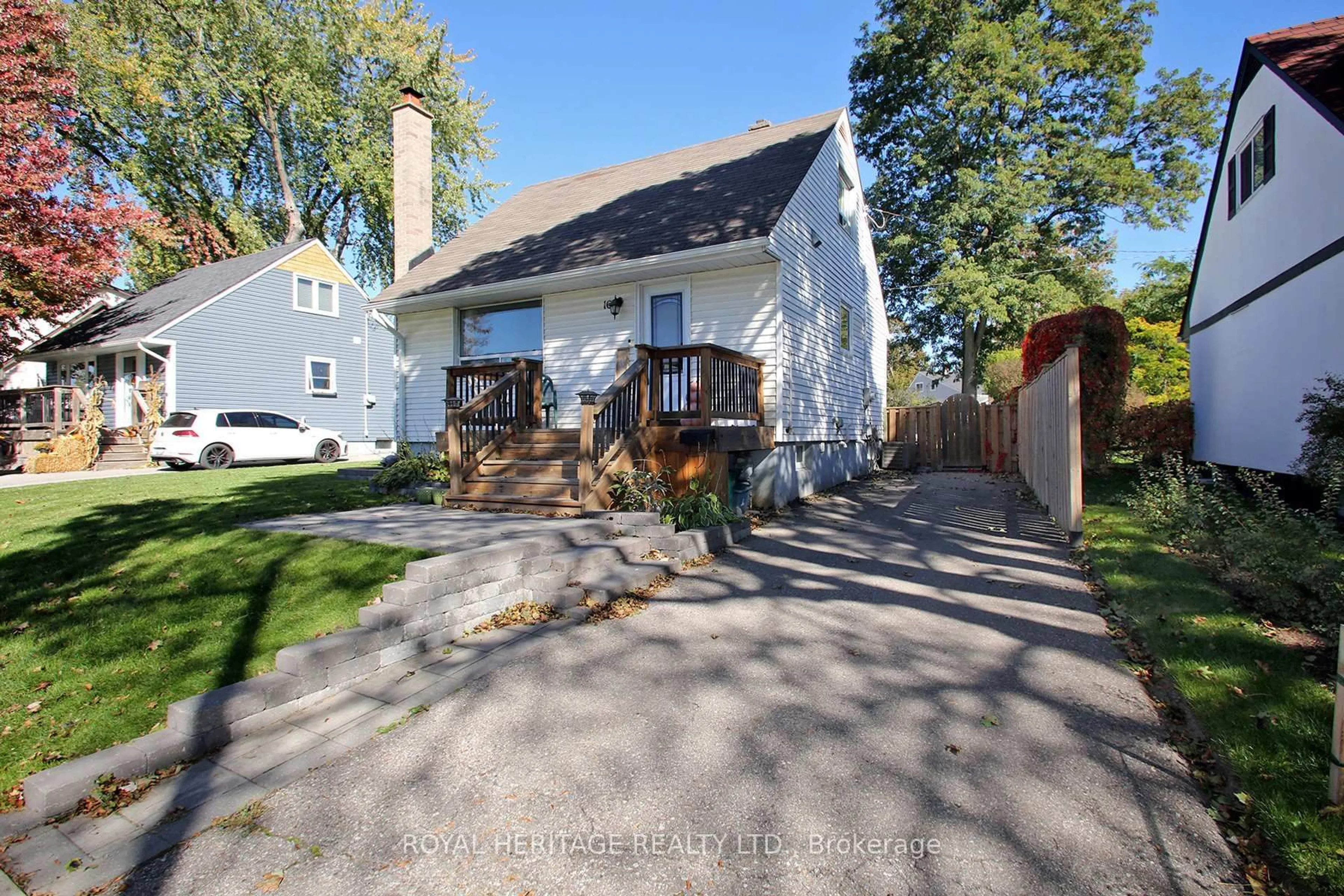 Unknown for 16 Burcher Rd, Ajax Ontario L1S 2P7