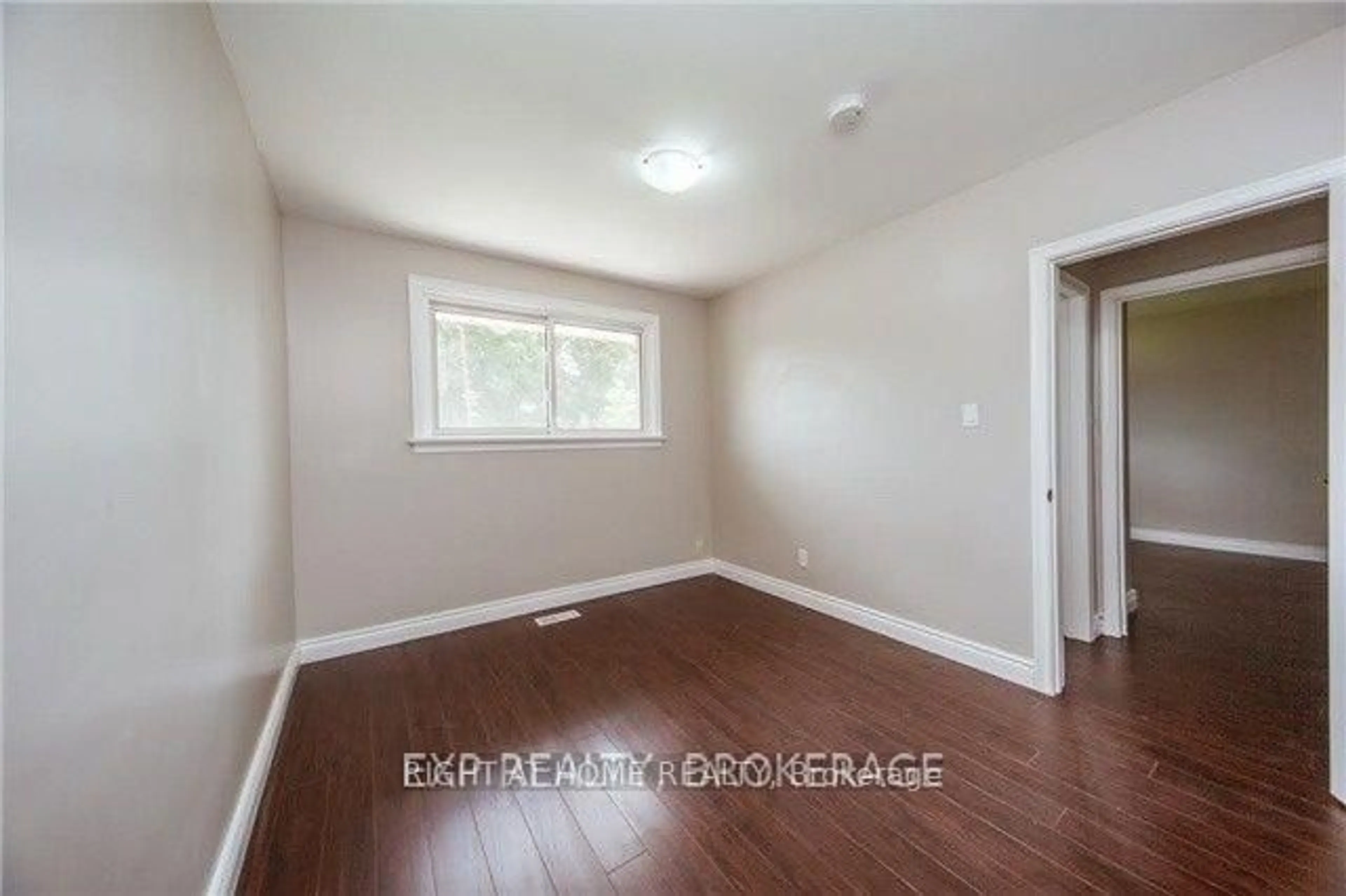 A pic of a room for 709 Gilbert St, Whitby Ontario L1N 1S1