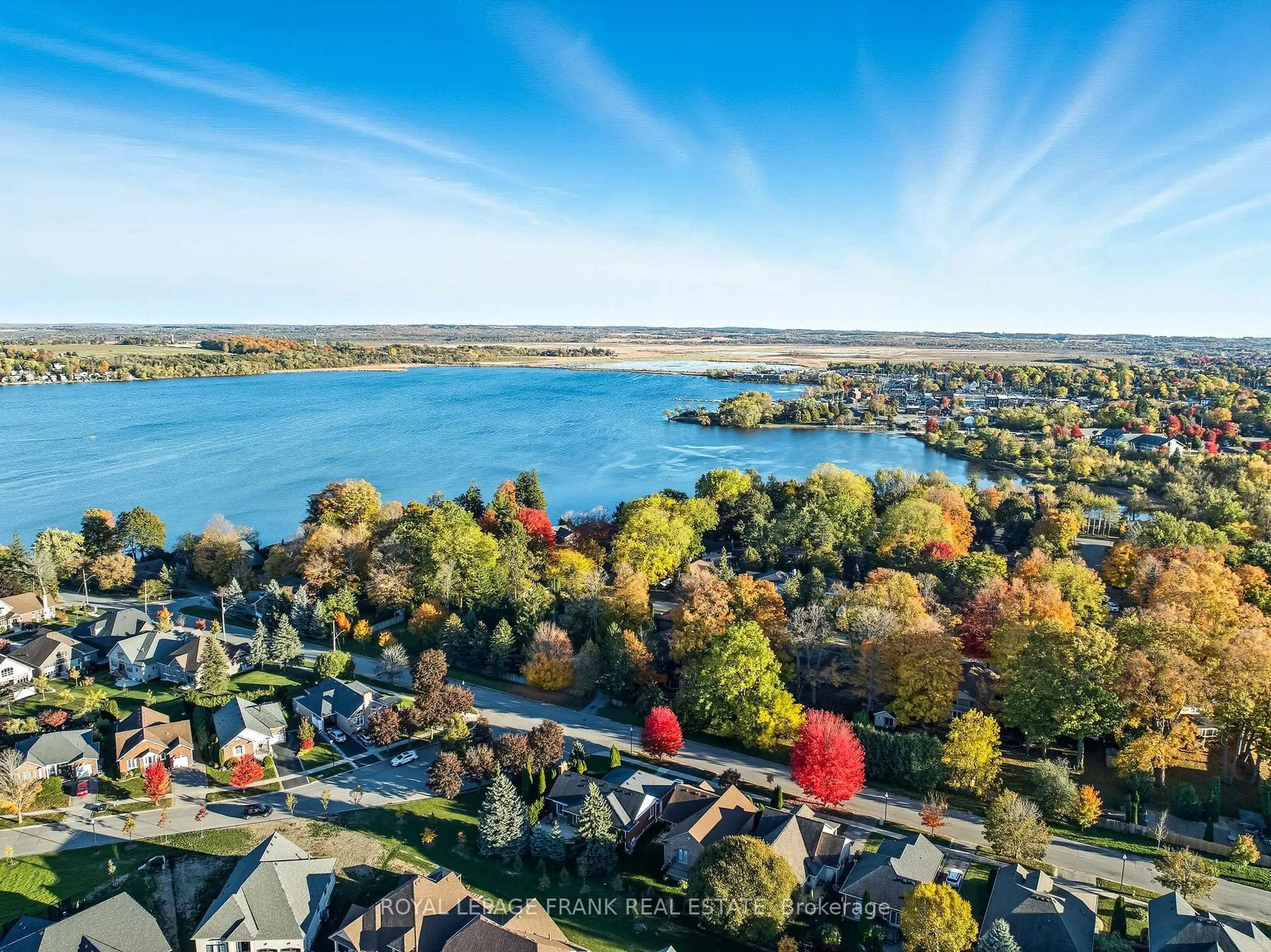 A pic from outside/outdoor area/front of a property/back of a property/a pic from drone, water/lake/river/ocean view for 462 Kent St, Scugog Ontario L9L 1N7