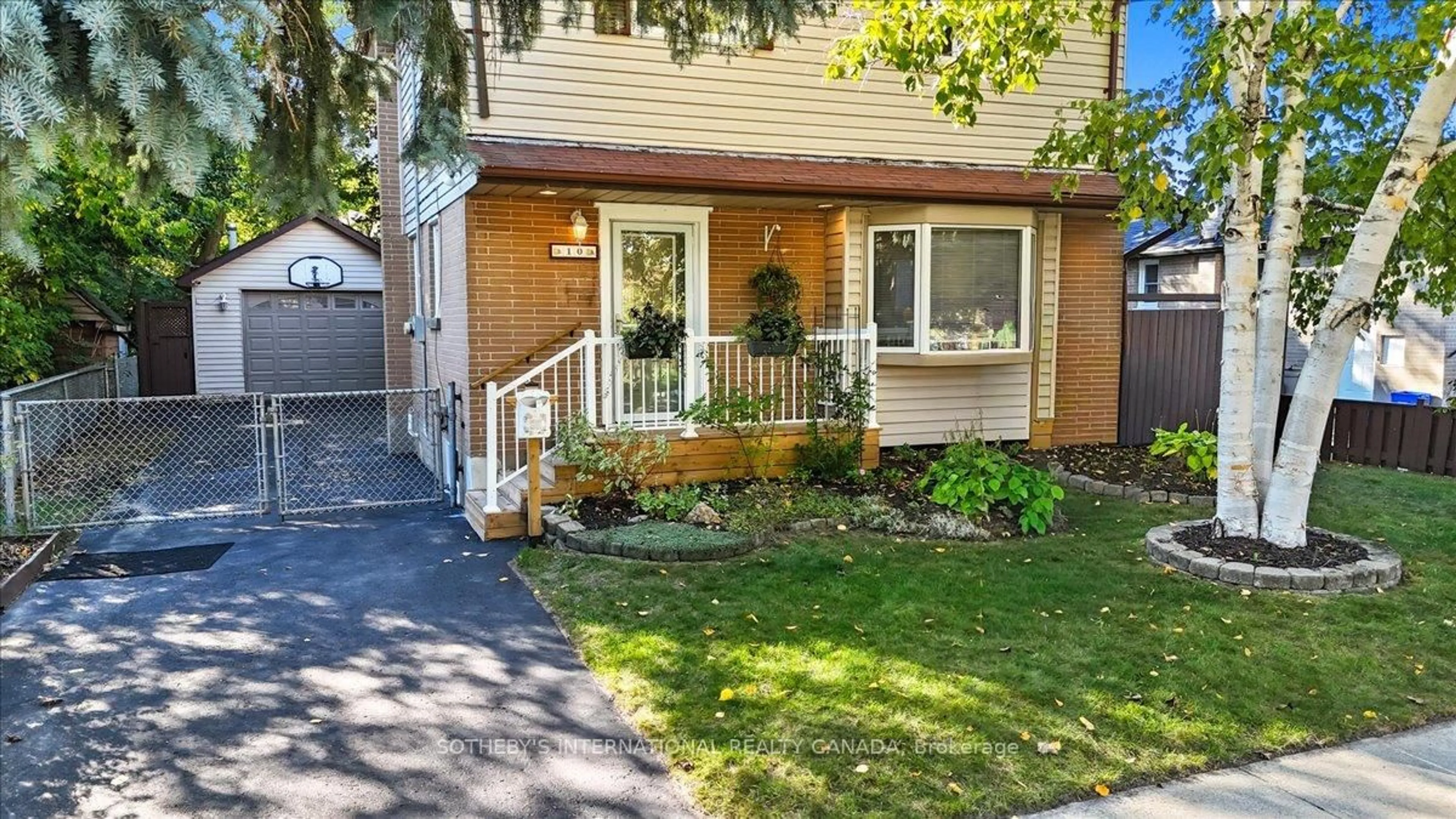 Home with vinyl exterior material, street for 10 Roosevelt Ave, Ajax Ontario L1S 2L2