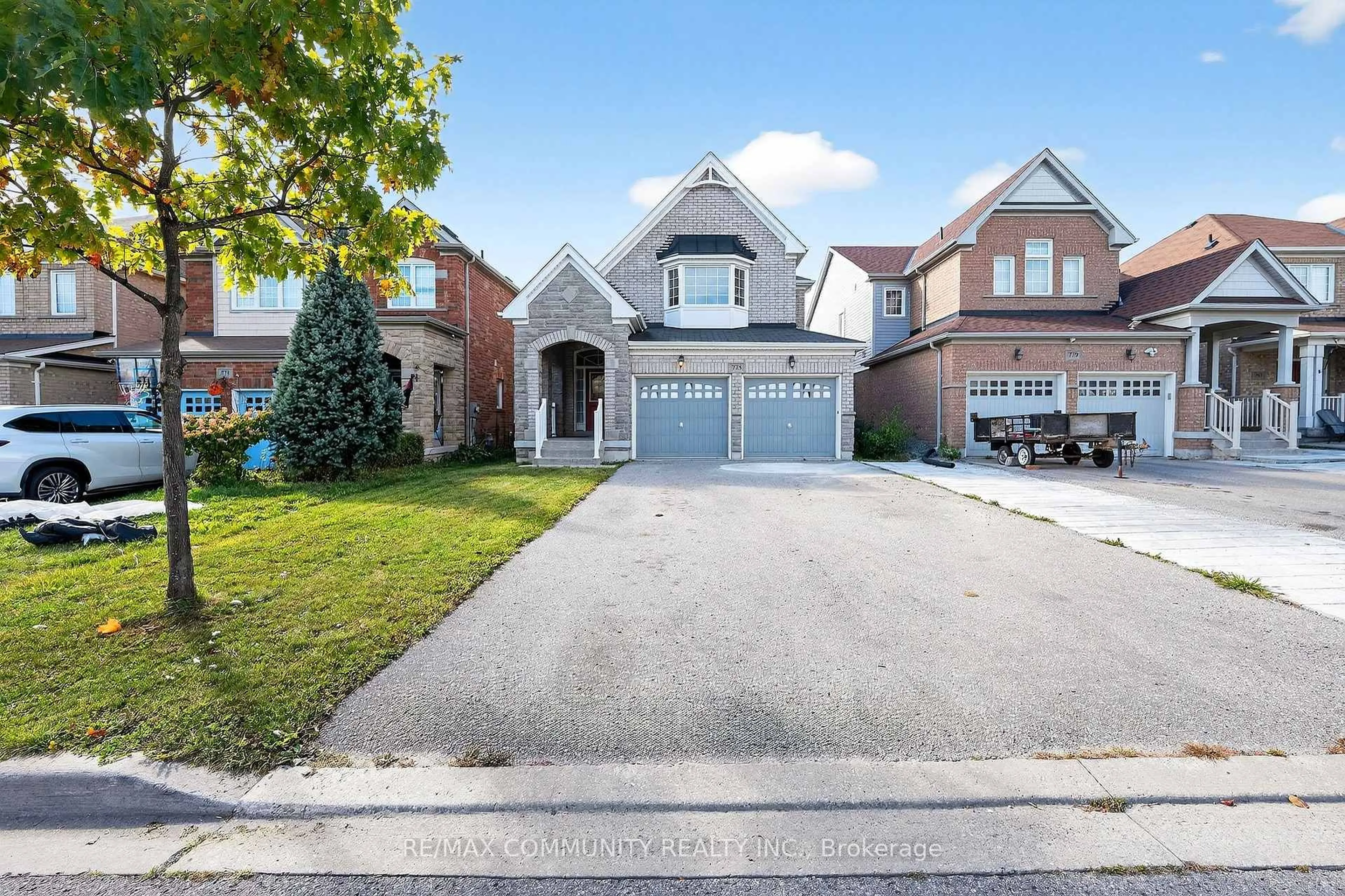 Home with brick exterior material, street for 775 Mccue Dr, Oshawa Ontario L1K 0R1