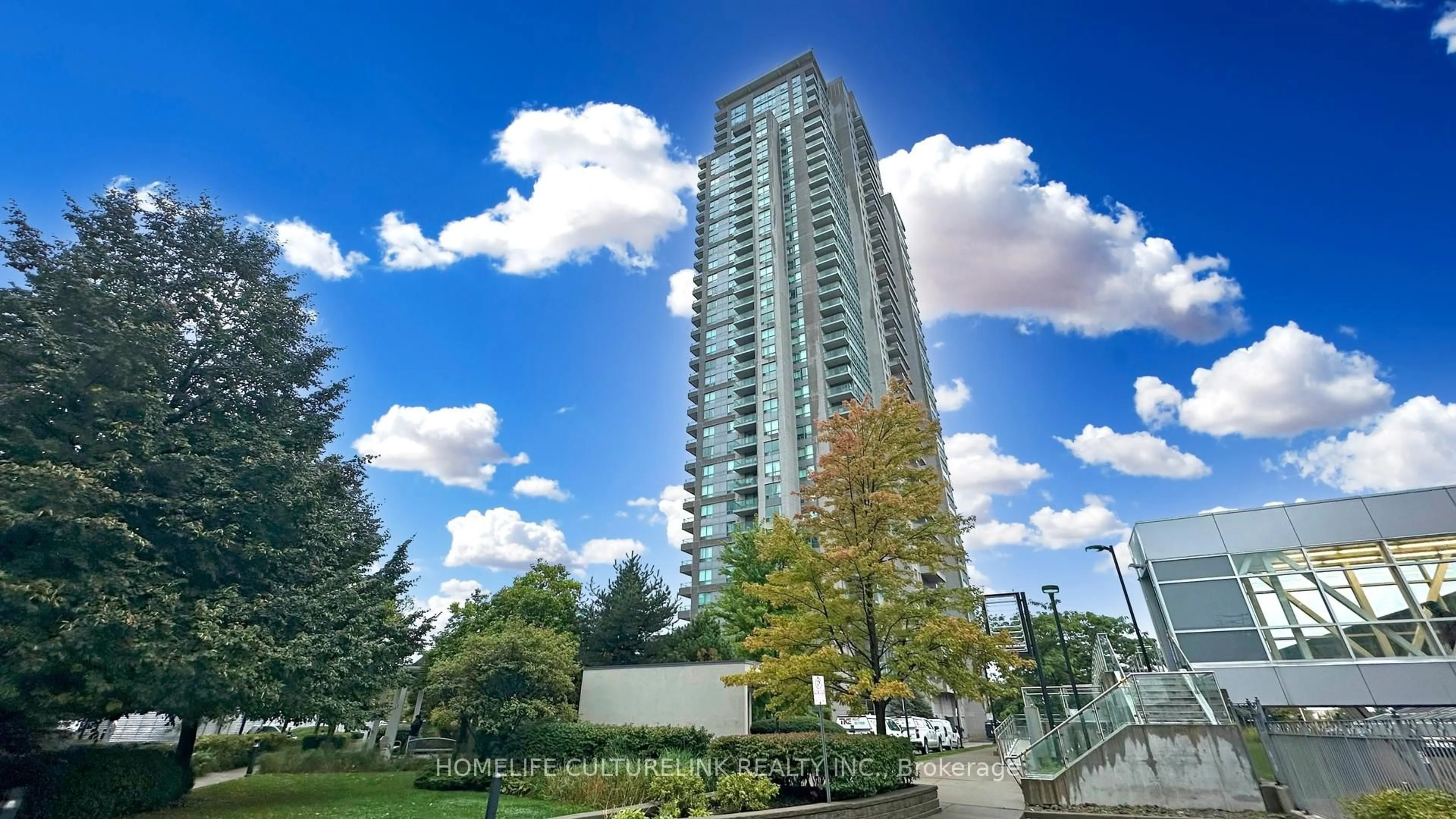 Patio, building for 50 Brian Harrison Way #305, Toronto Ontario M1P 5J4