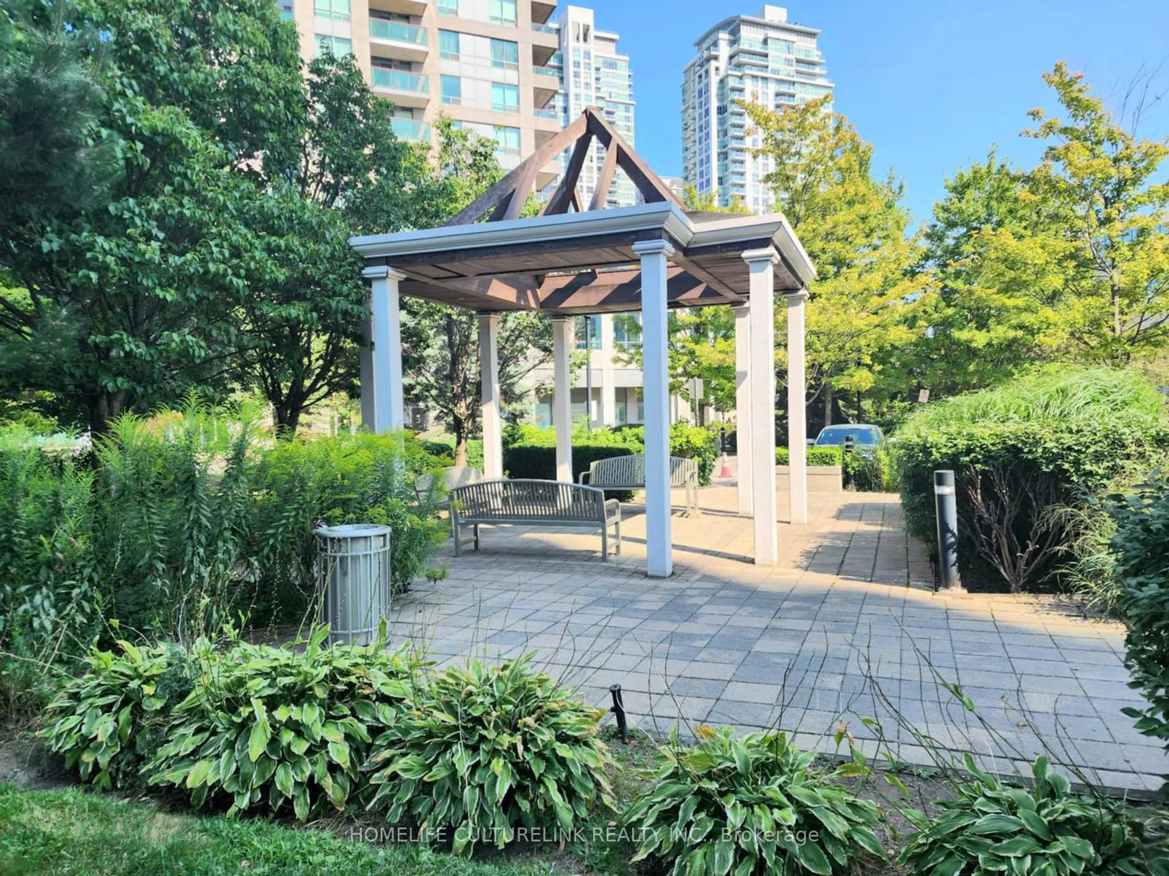 Patio, unknown for 50 Brian Harrison Way #305, Toronto Ontario M1P 5J4