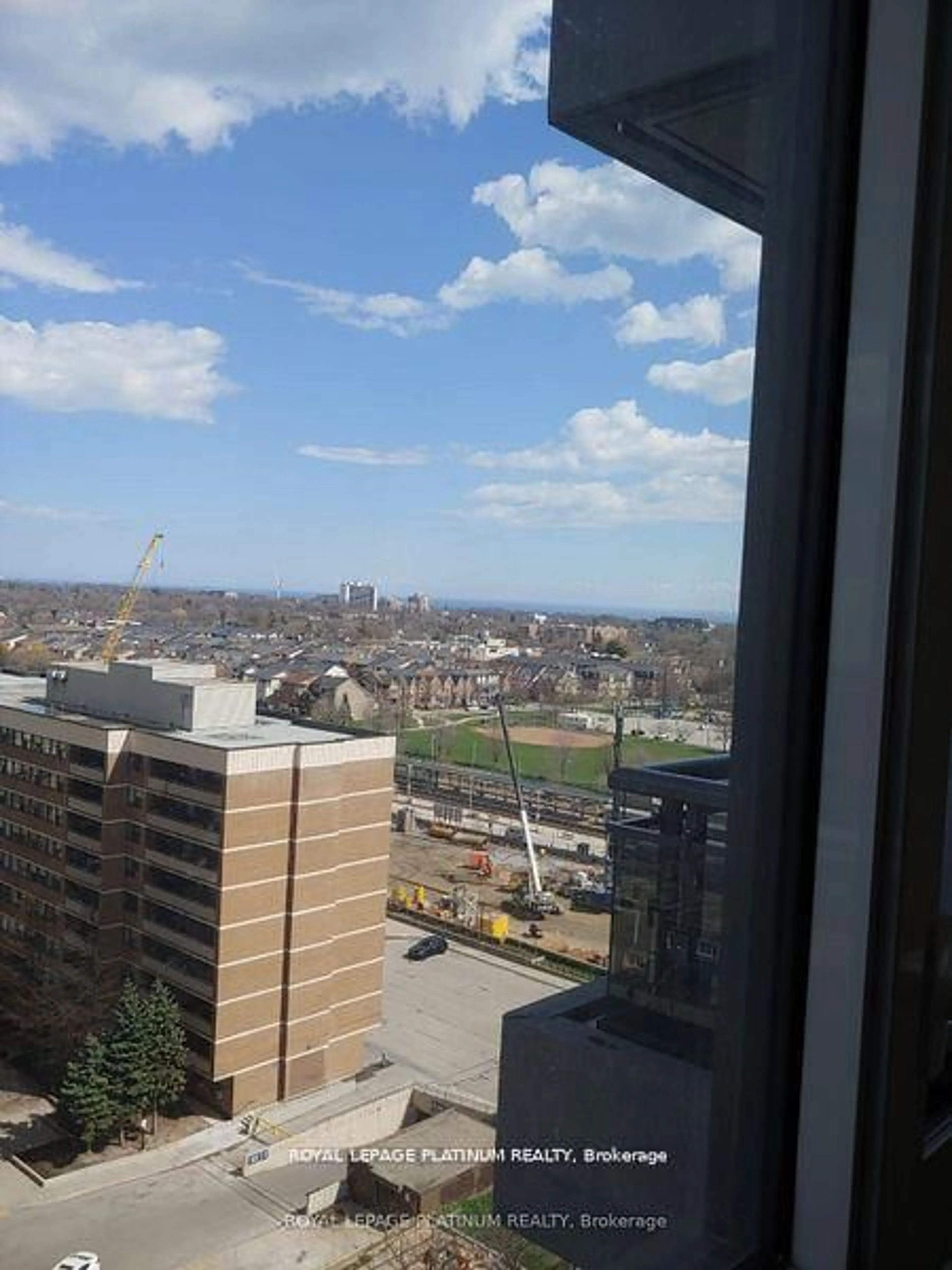 A pic of a room for 286 Main St #1206, Toronto Ontario M4C 0B3