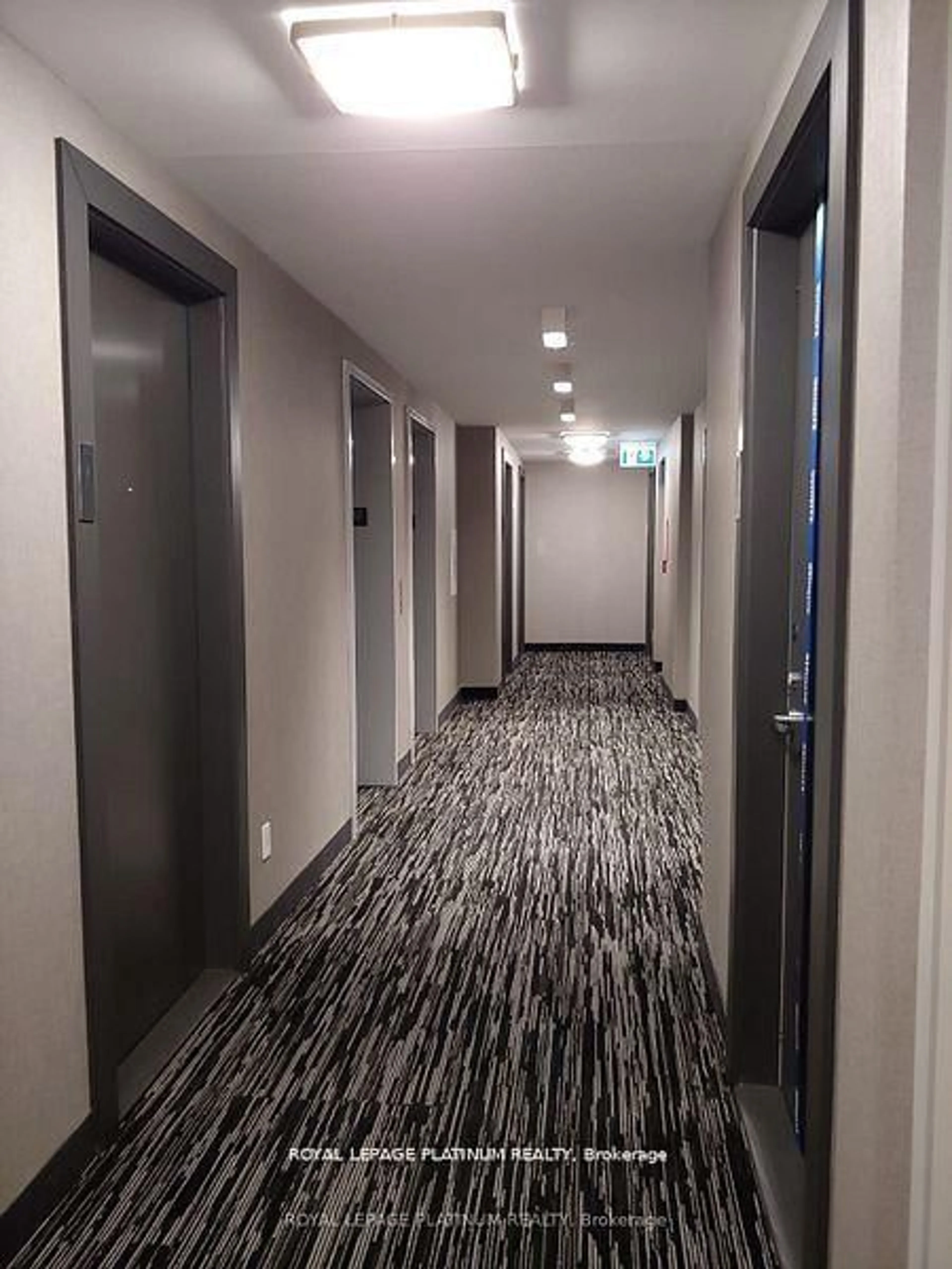 Indoor foyer for 286 Main St #1206, Toronto Ontario M4C 0B3