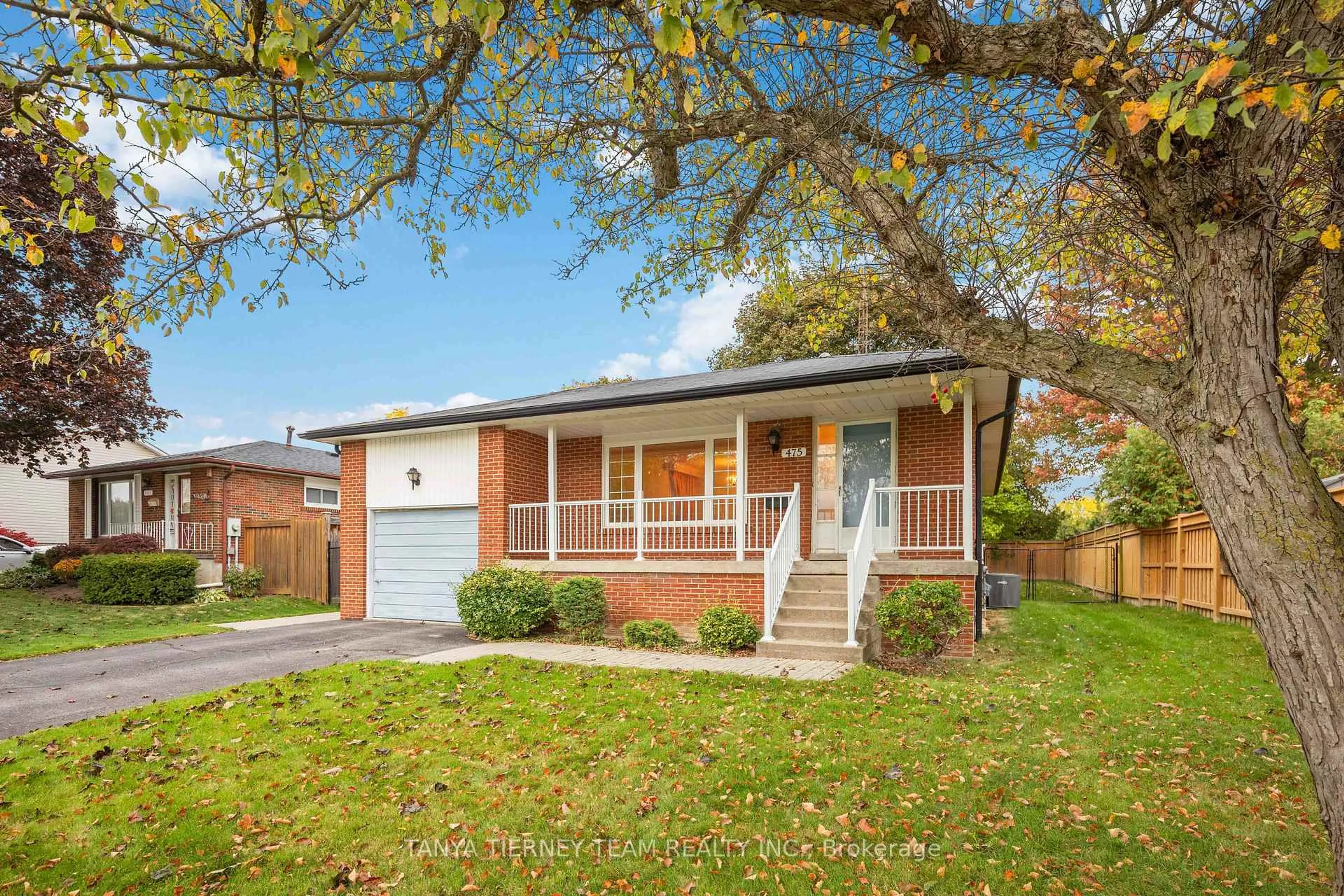 Home with brick exterior material, street for 475 Central Pk Blvd, Oshawa Ontario L1G 6A2